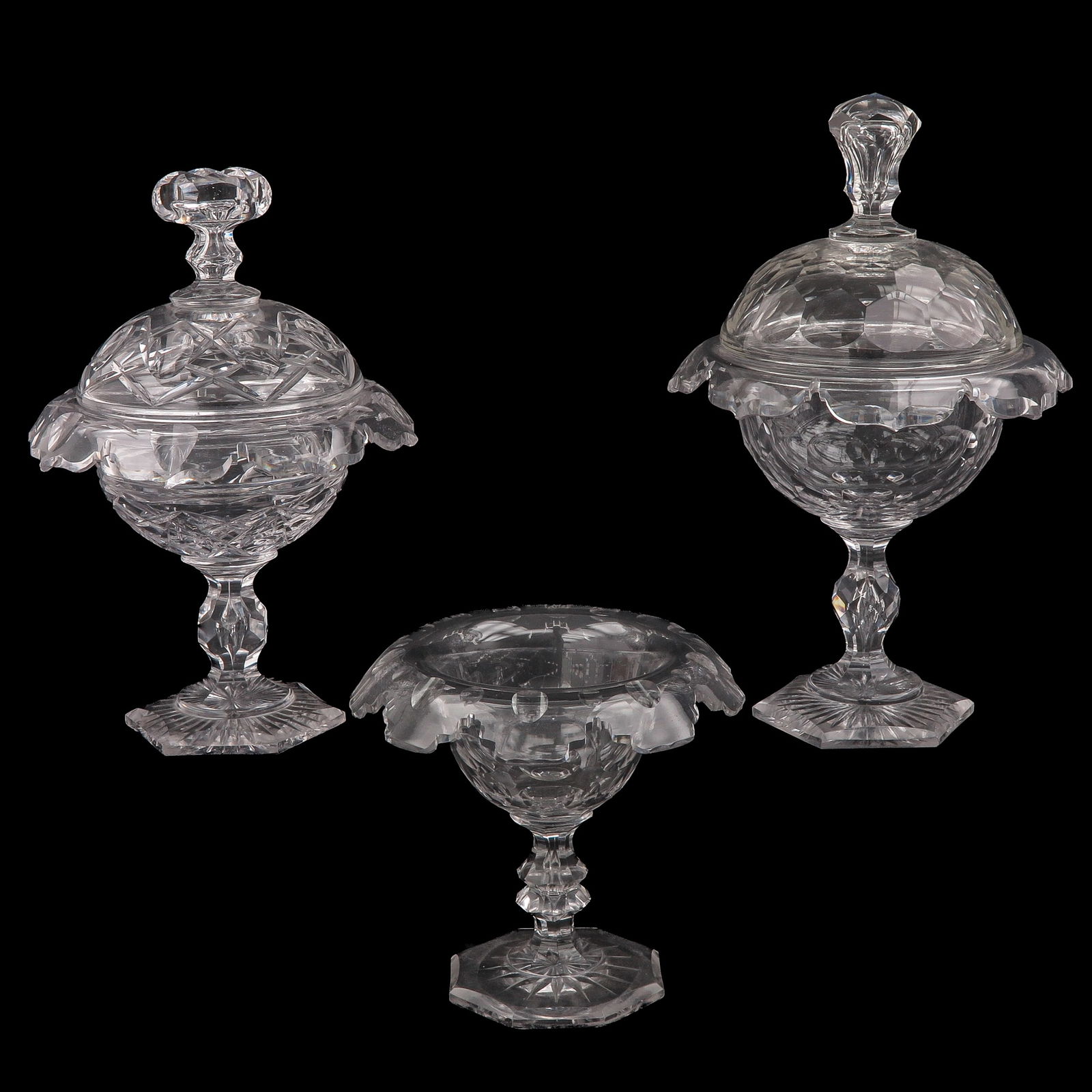 A Group of 3 Crystal Coupes: Consisting of three crystal coupes, 19th century, height 30 cm.