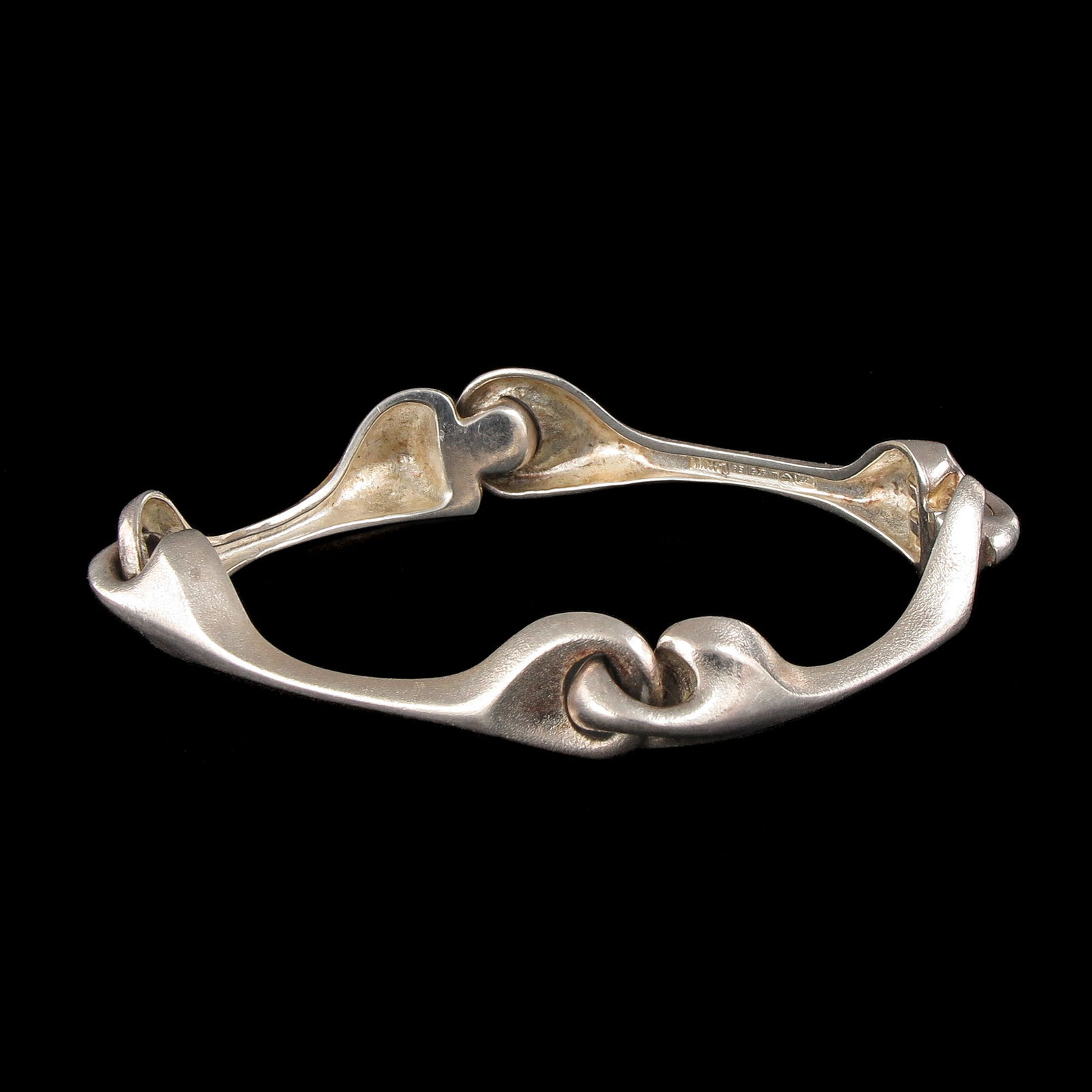 A Lapponia Bracelet: Lapponia, sterling silver, designed by Björn Weckström, model Kang's Chain, from the 1970s, length 18 cm.