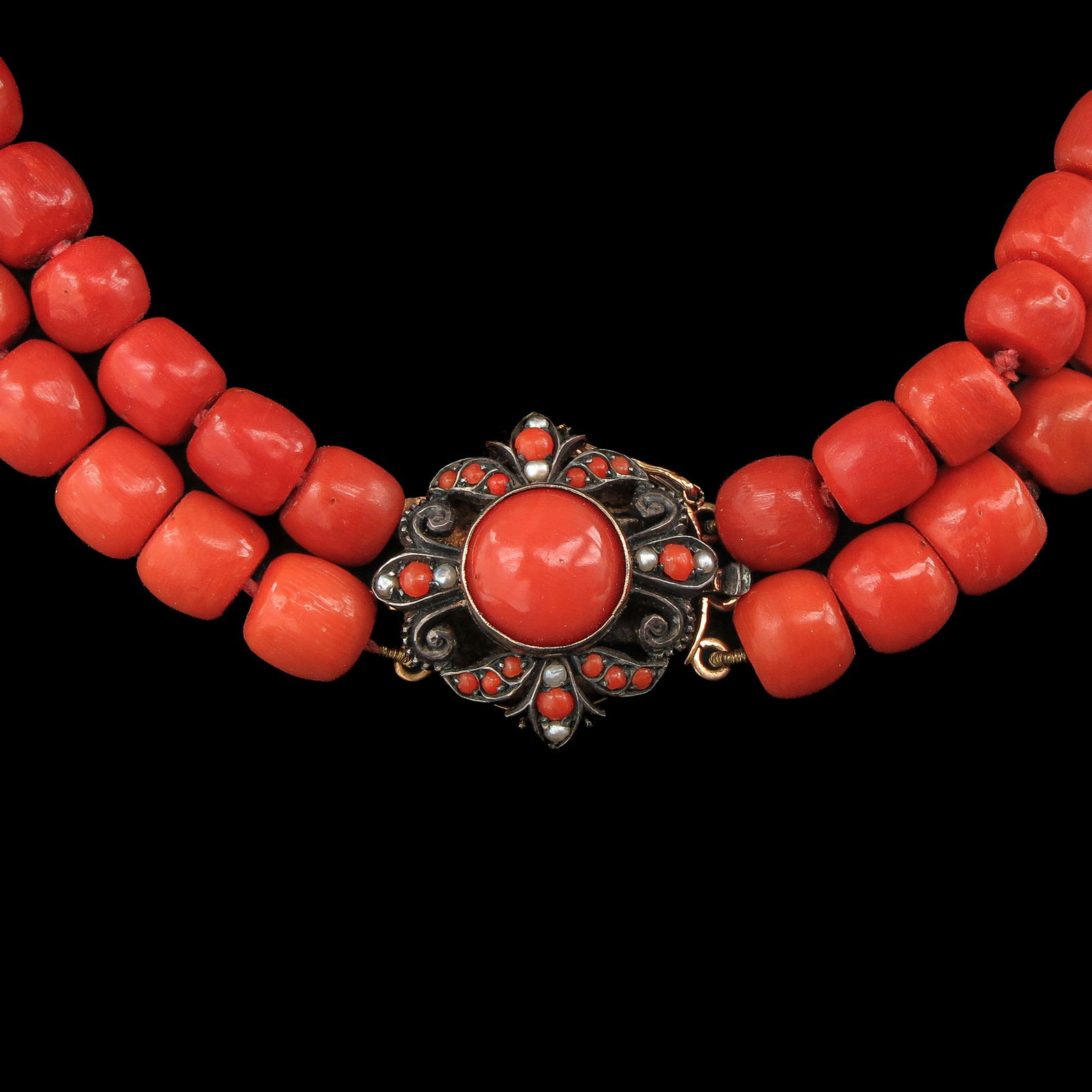 A Red Coral Necklaces (1 of 9)