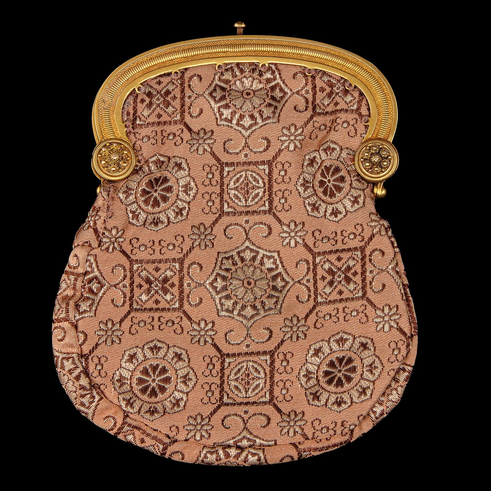 An Antique Purse with 18KG Frame (1 of 5)