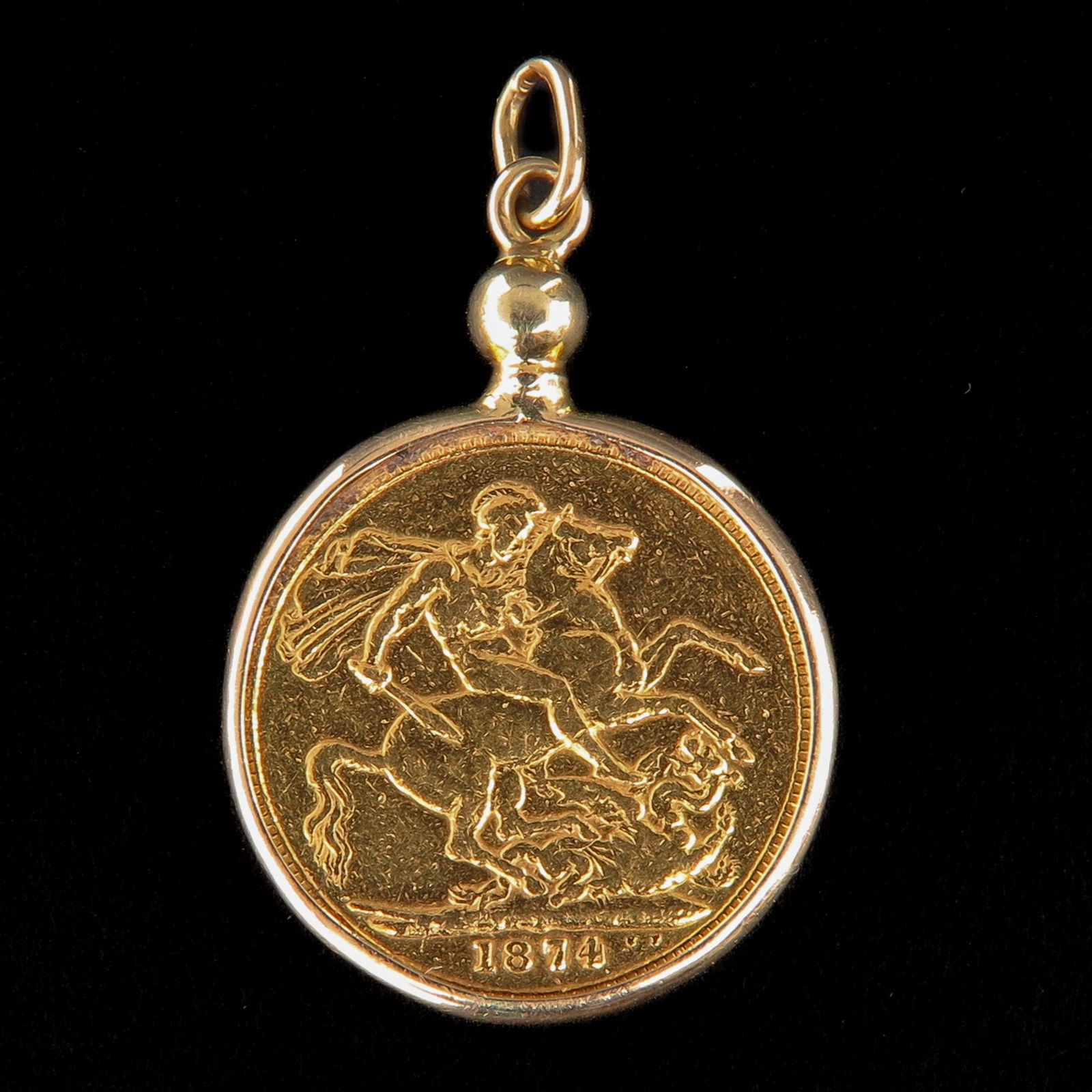 A Pendant of a British Souvereign Coin (1 of 2)