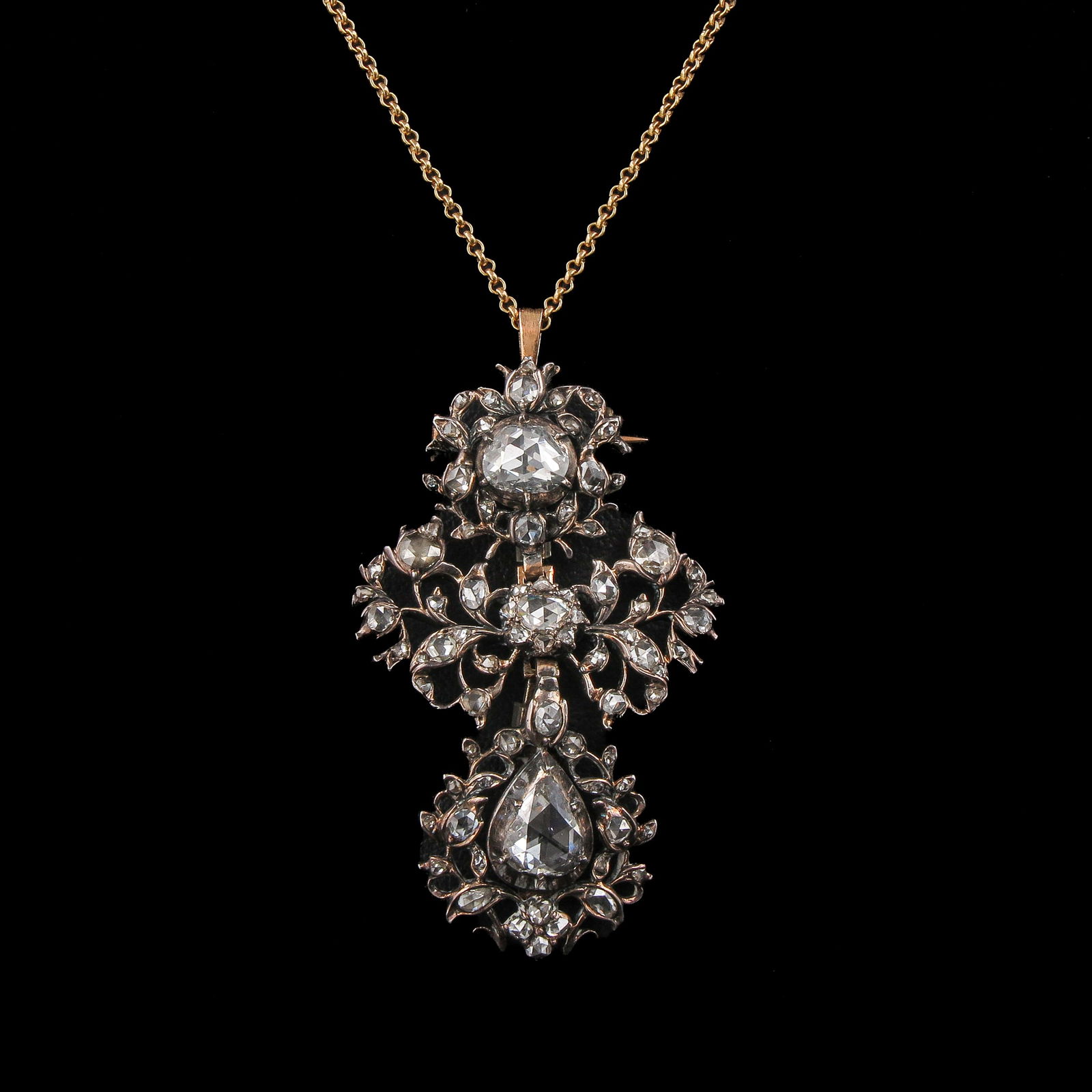 A 14KG Necklace with Diamond Pendant (1 of 7)