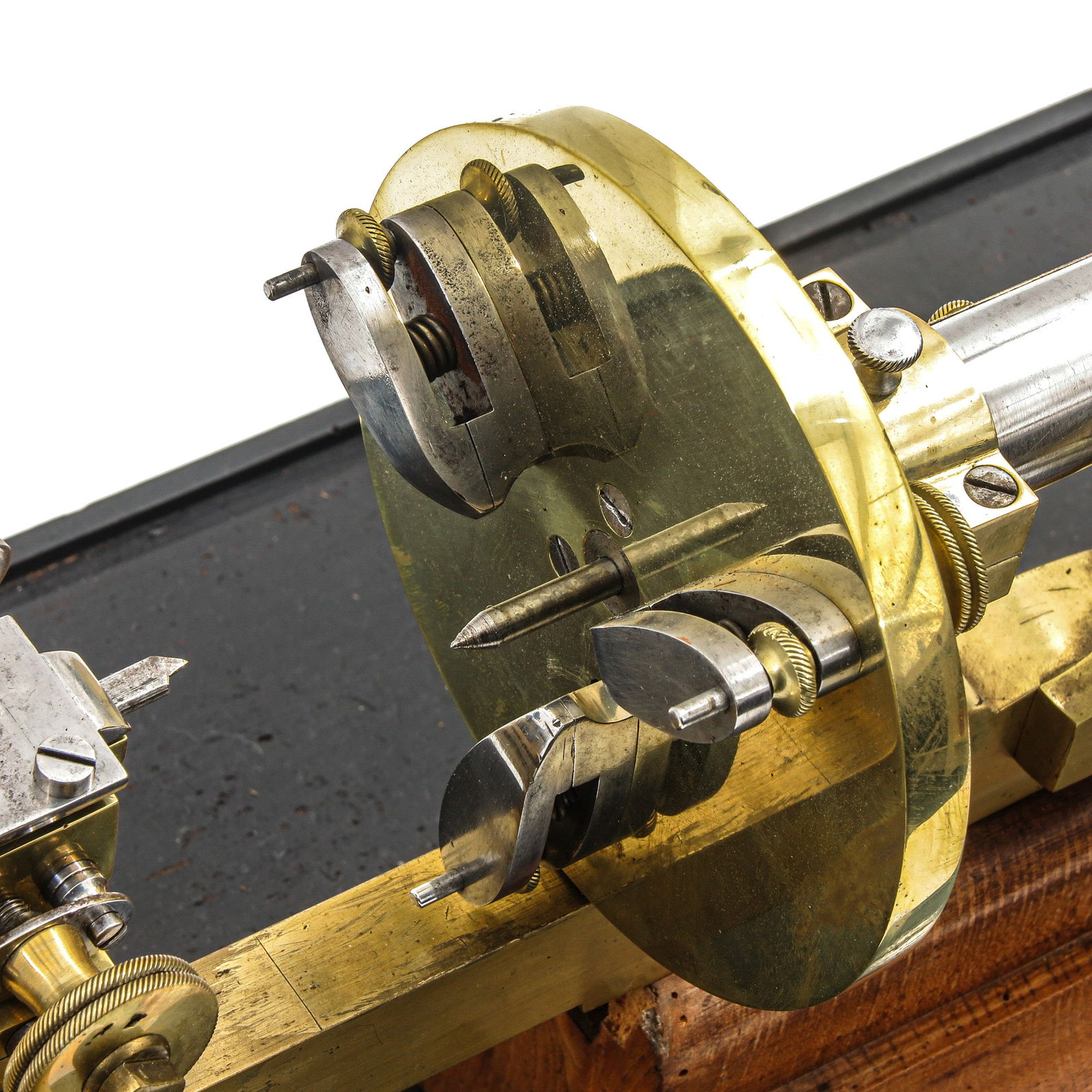 A Precision Lathe - 8