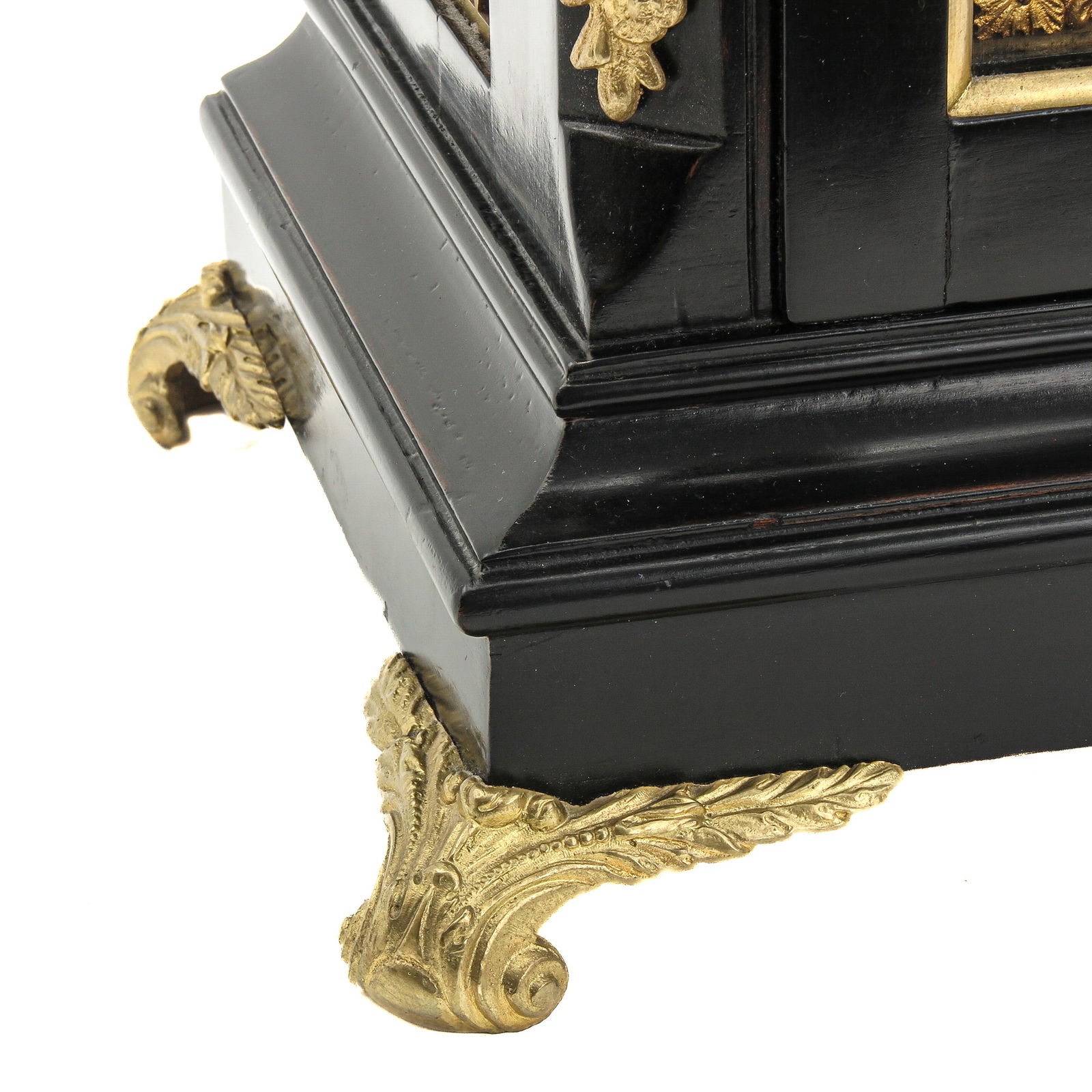 An English Table Clock - 10