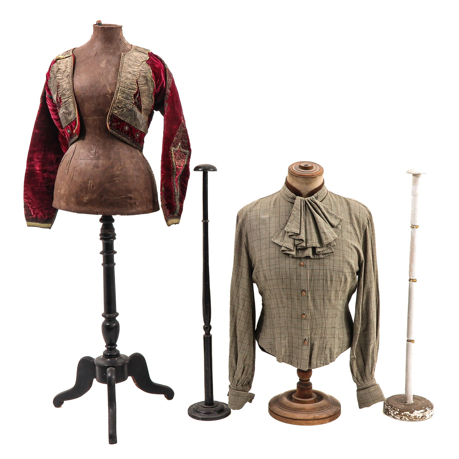 A Large Group of Mannequins (1 of 7)