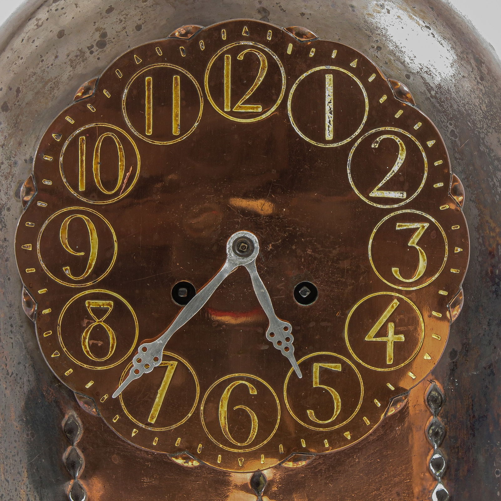 A Table Clock - 7