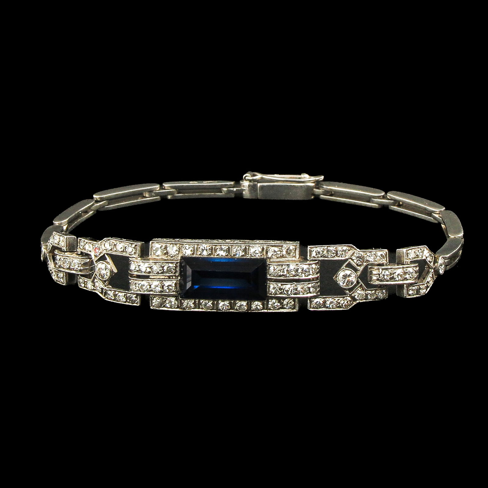An Art Deco Diamond and Sapphire Bracelet (1 of 5)