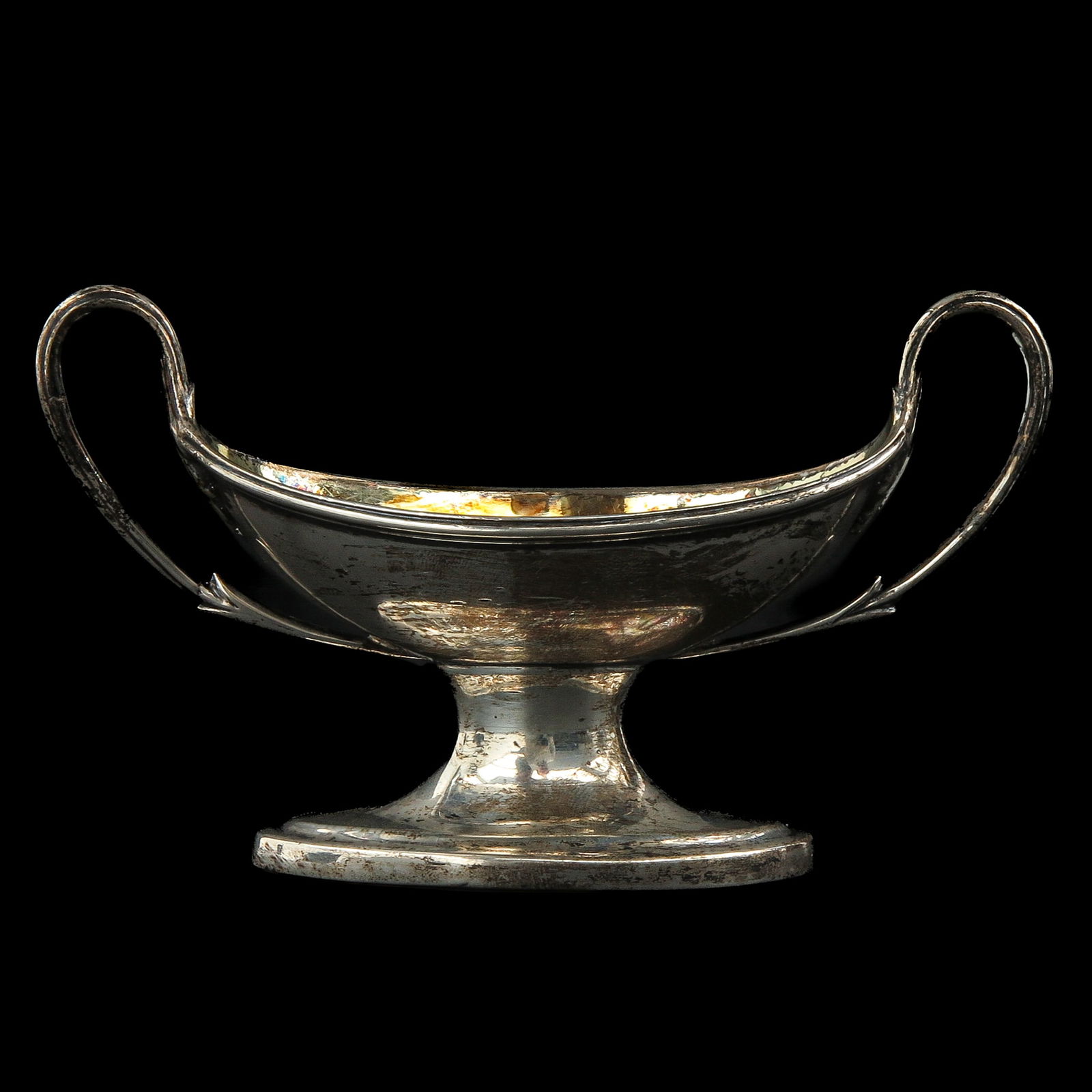 A Silver Salt Cellar (1 of 7)