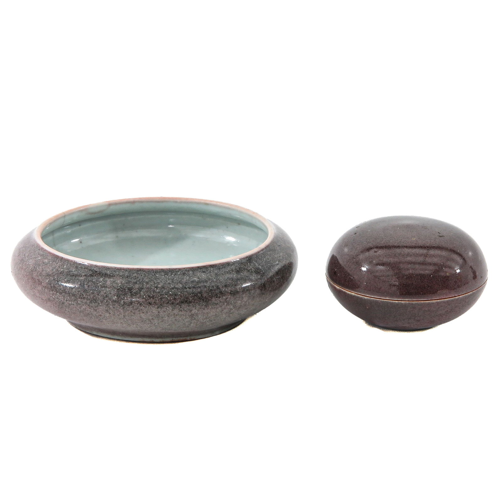 A Brush Washer and Covered Box (1 of 6)