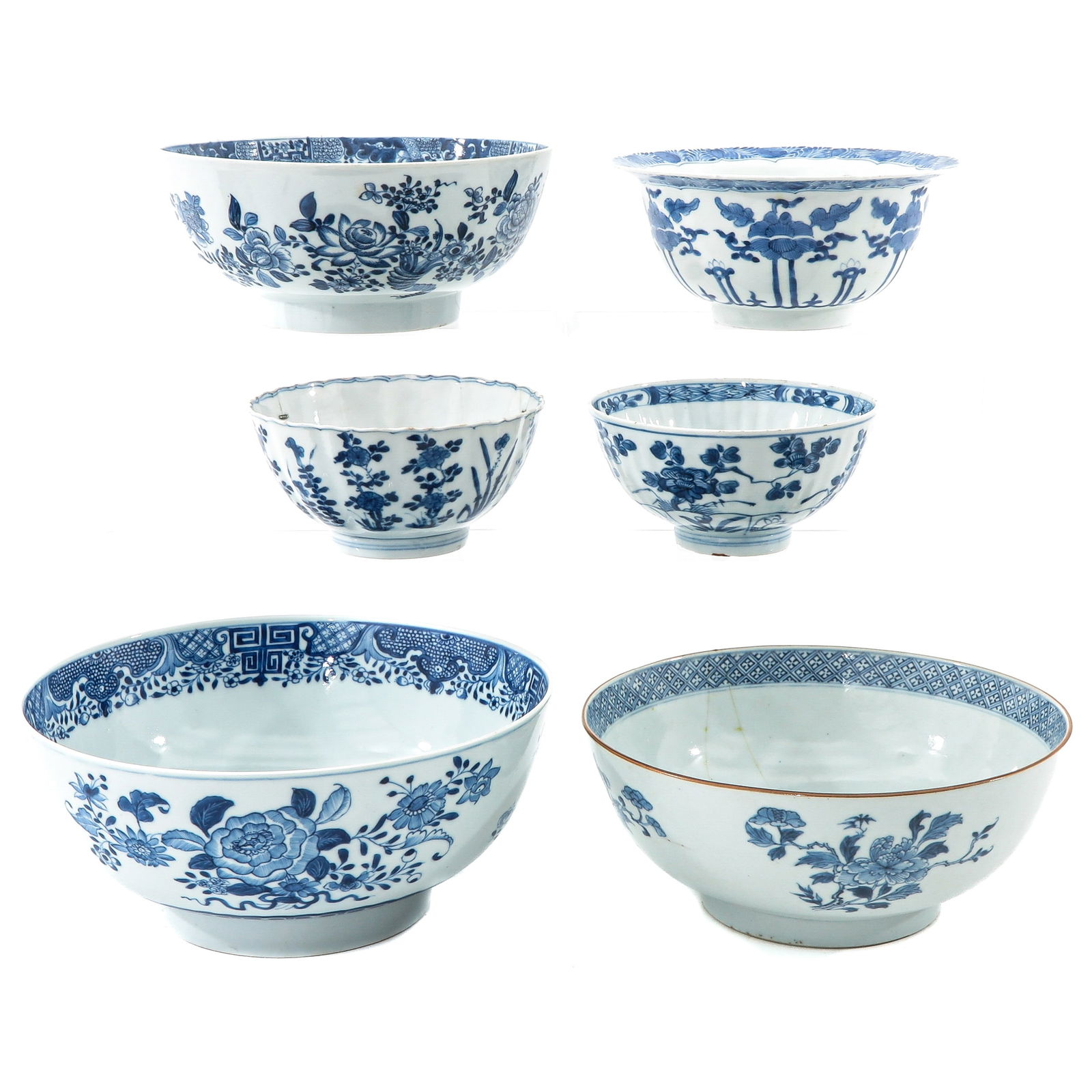 A Collection of 6 Blue and White Bowls (1 of 8)