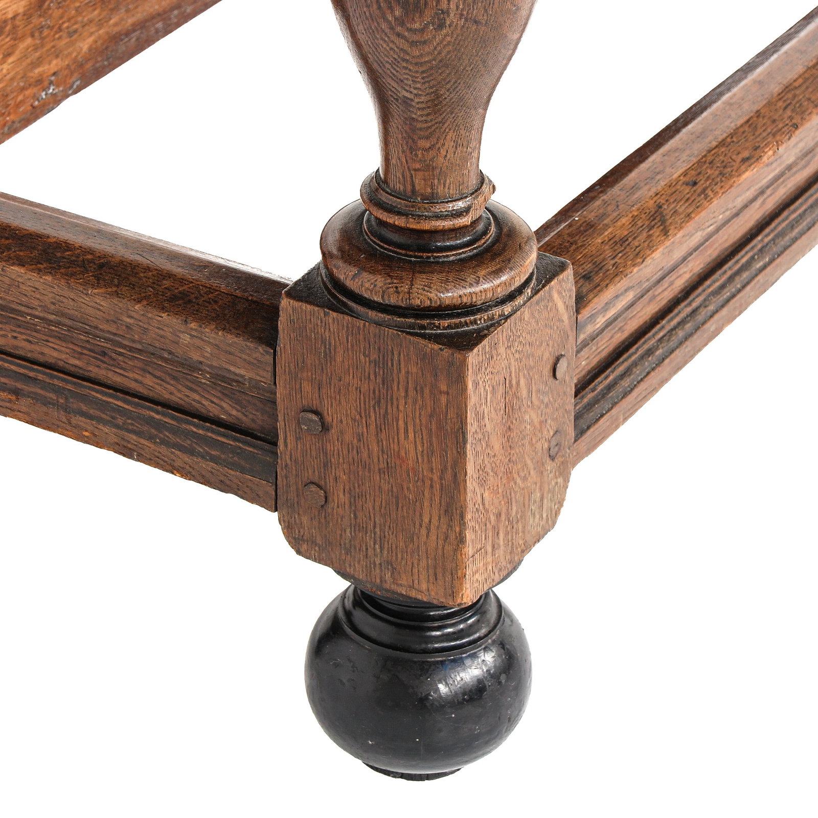 An Antique Table - 9