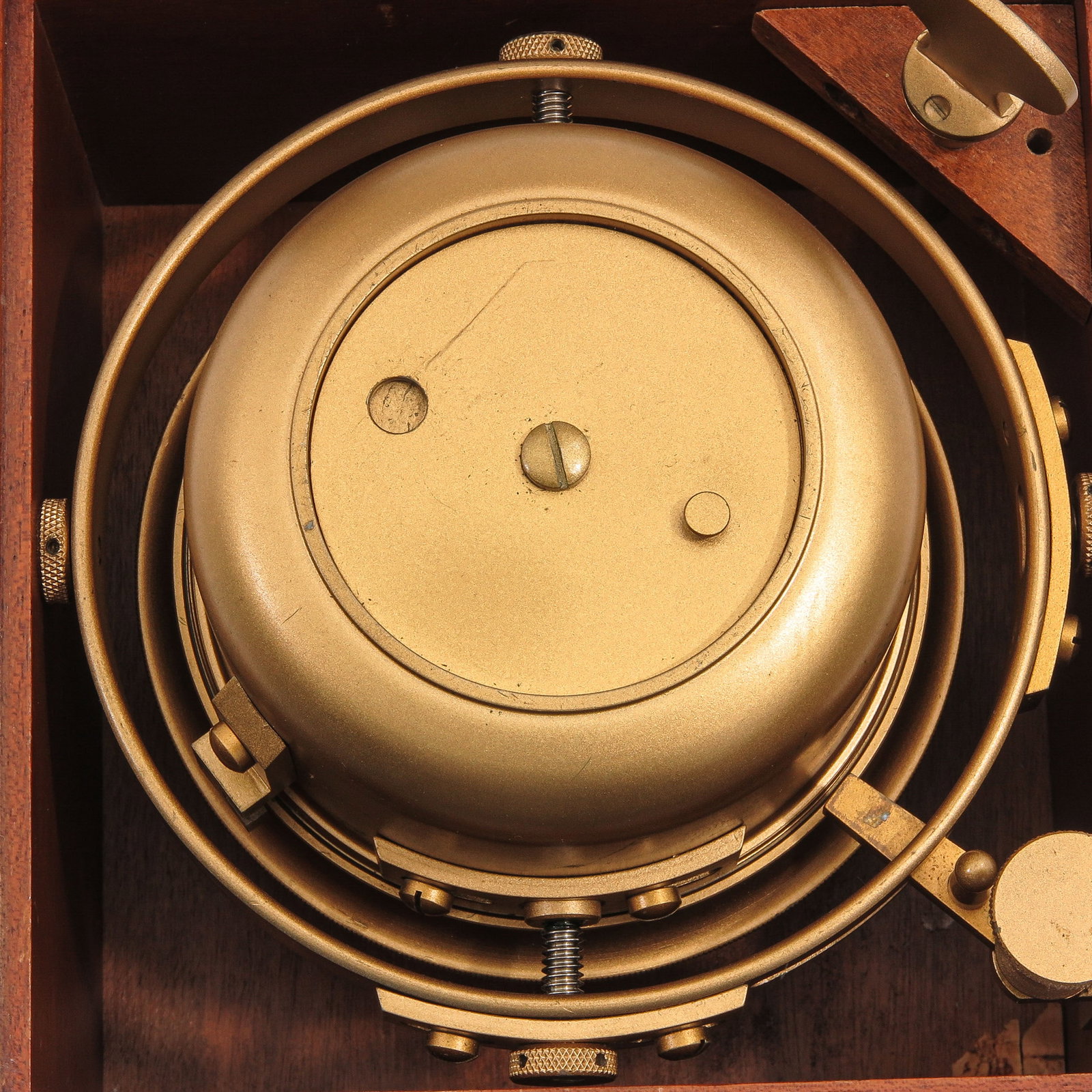 A Ships Chronometer - 7