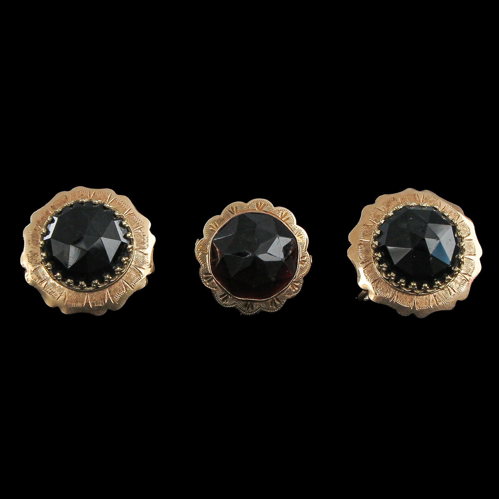 A Lot of 14KG and Garnet Jewelry (1 of 7)