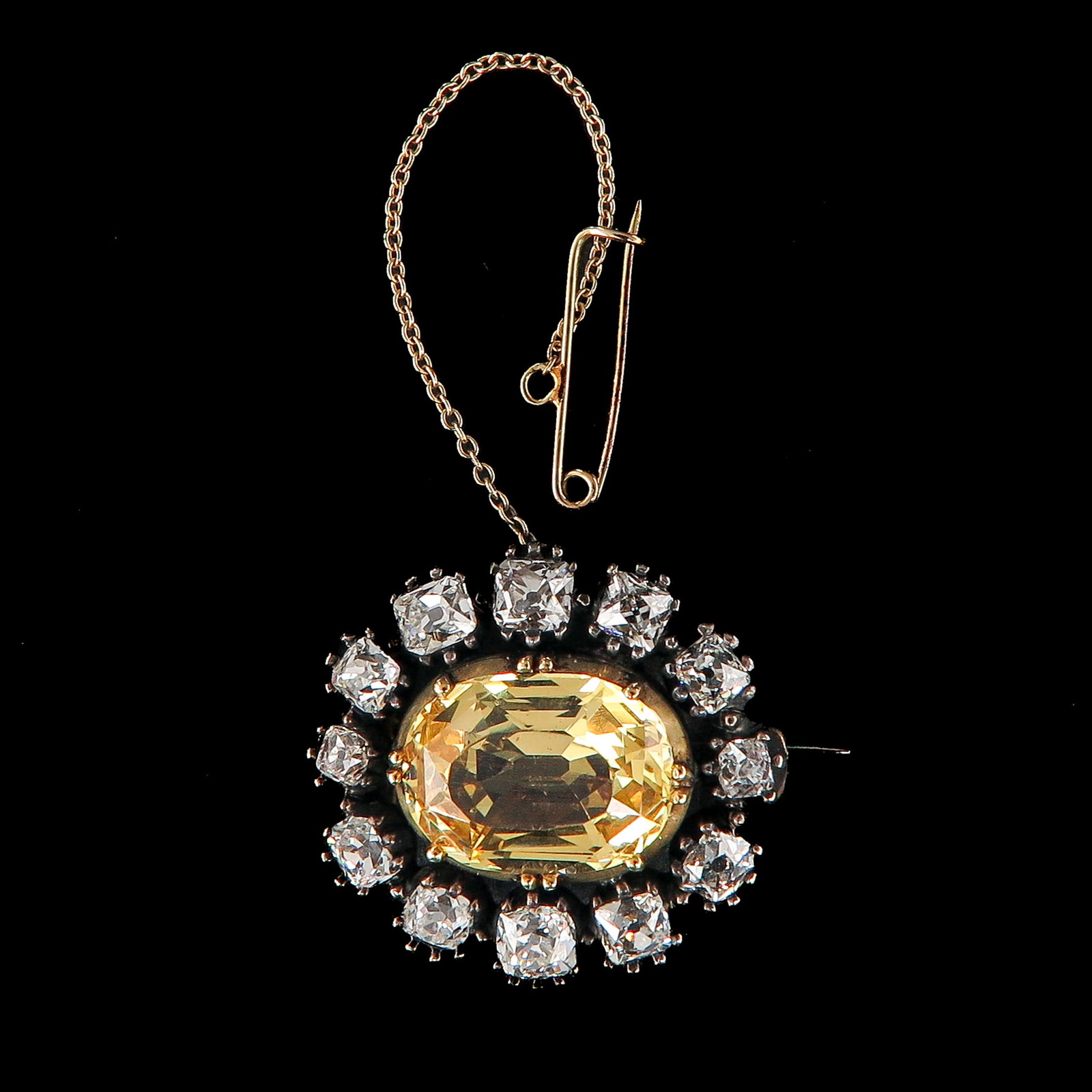 A 14KG Yellow Topaz and Diamond Brooch (1 of 3)