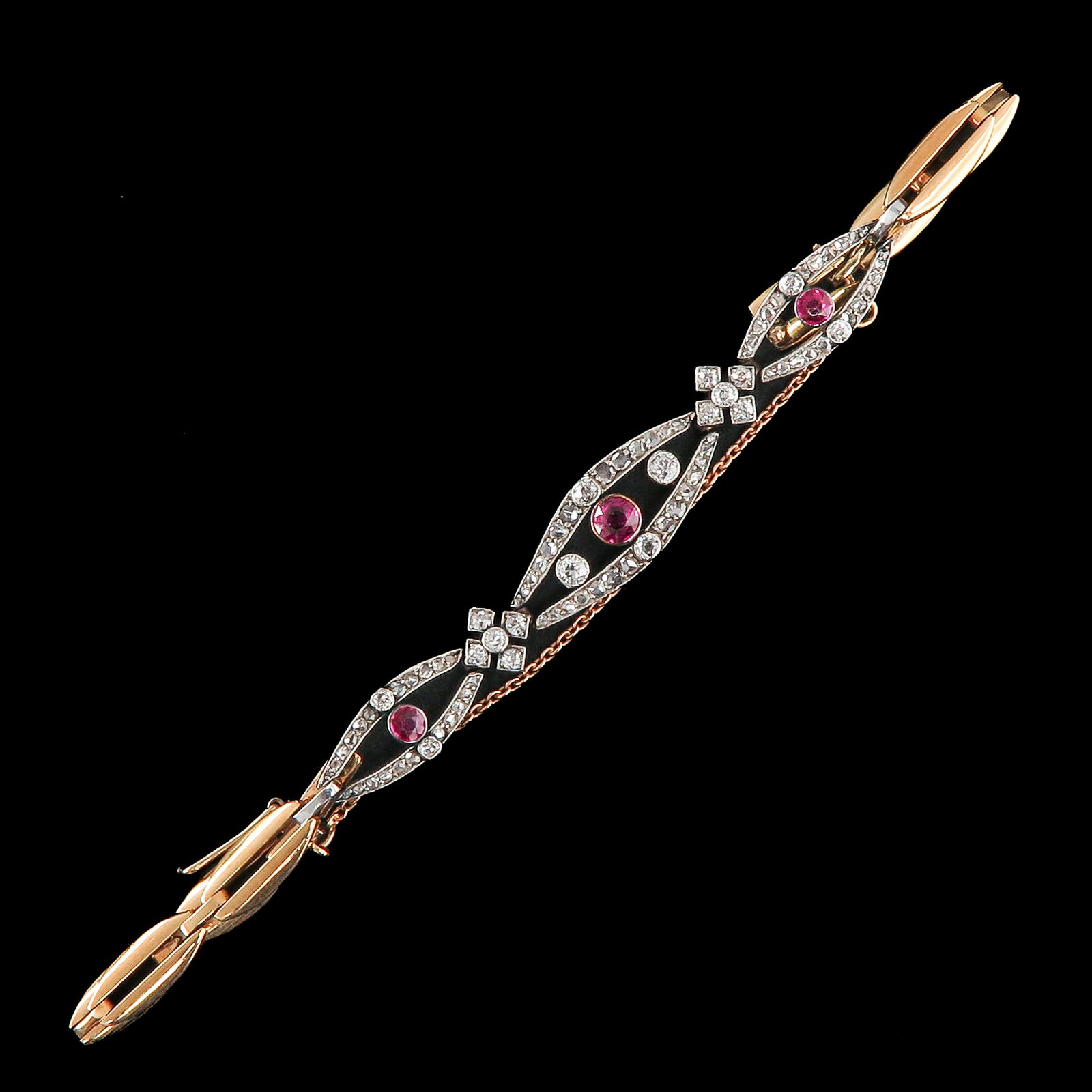 A Diamond and Ruby Bracelet - 3