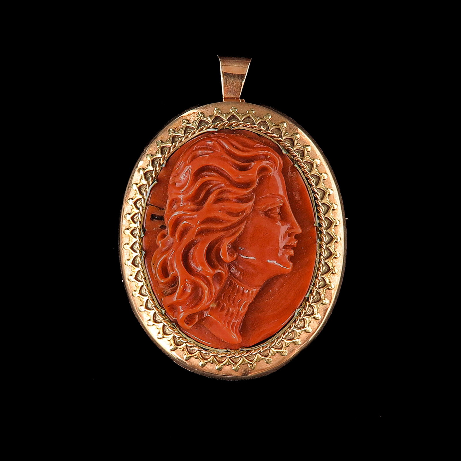 A Cameo Brooch (1 of 3)
