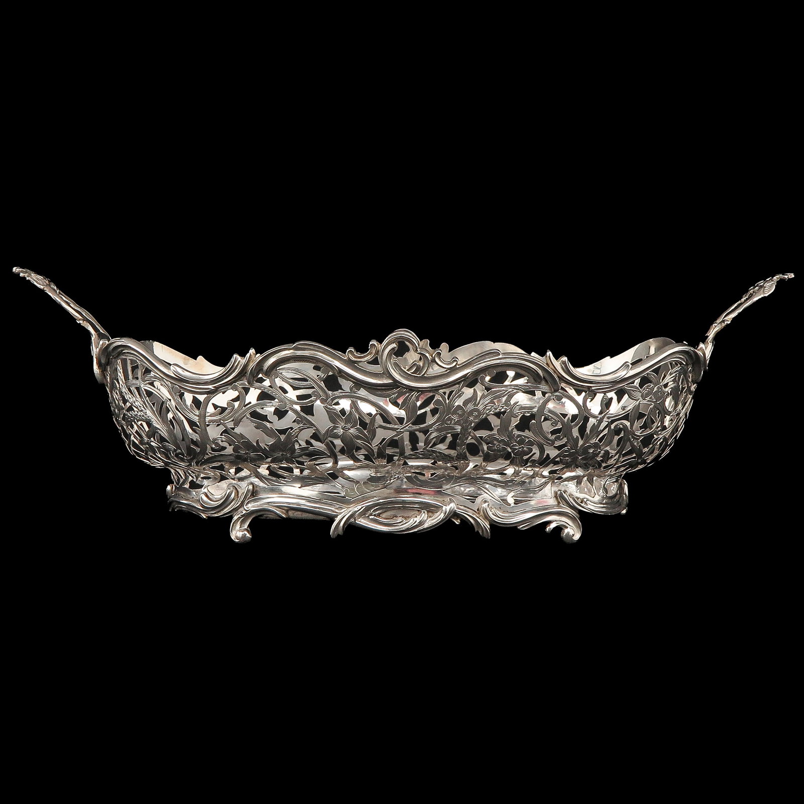 A Silver Breadbasket - 3