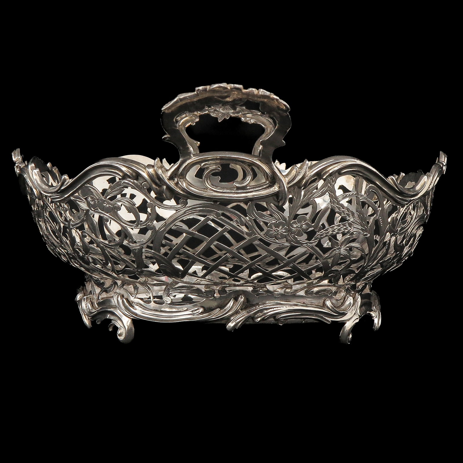 A Silver Breadbasket - 4