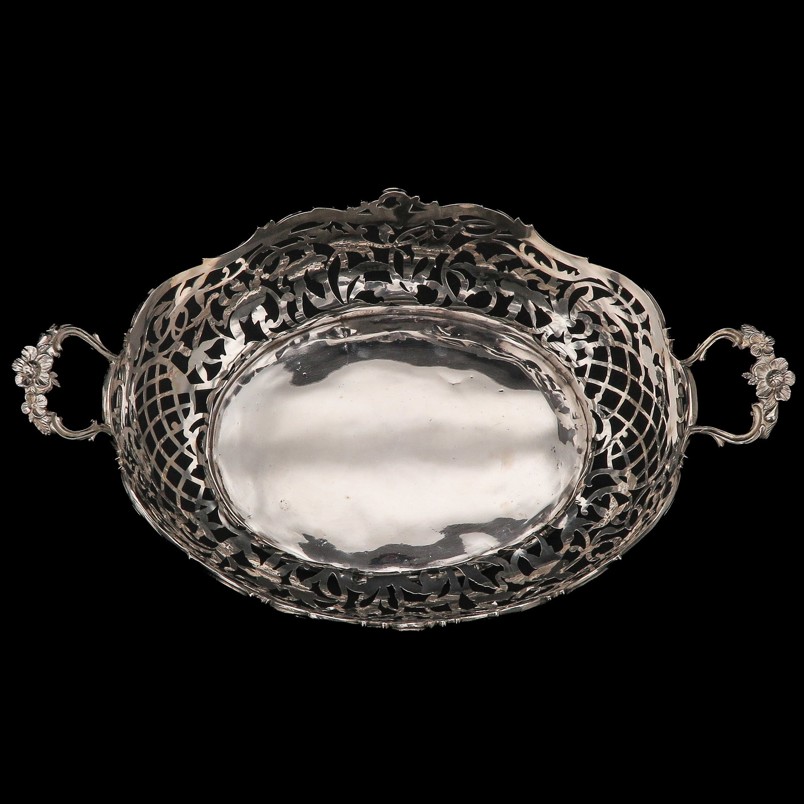 A Silver Breadbasket - 5