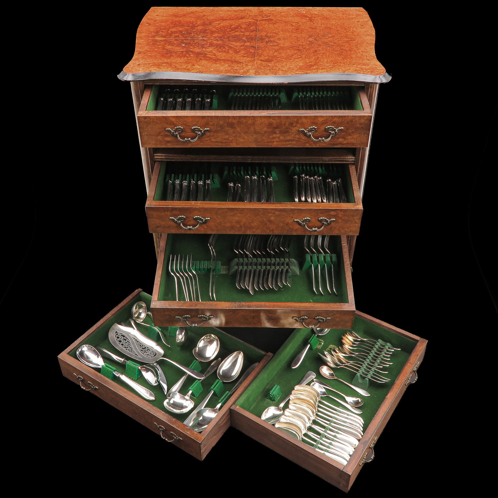A Cutlery Cabinet with Silver Cutlery: Louis XV style, filled with over 120-piece silver cutlery, 53 x 71 x 37 cm