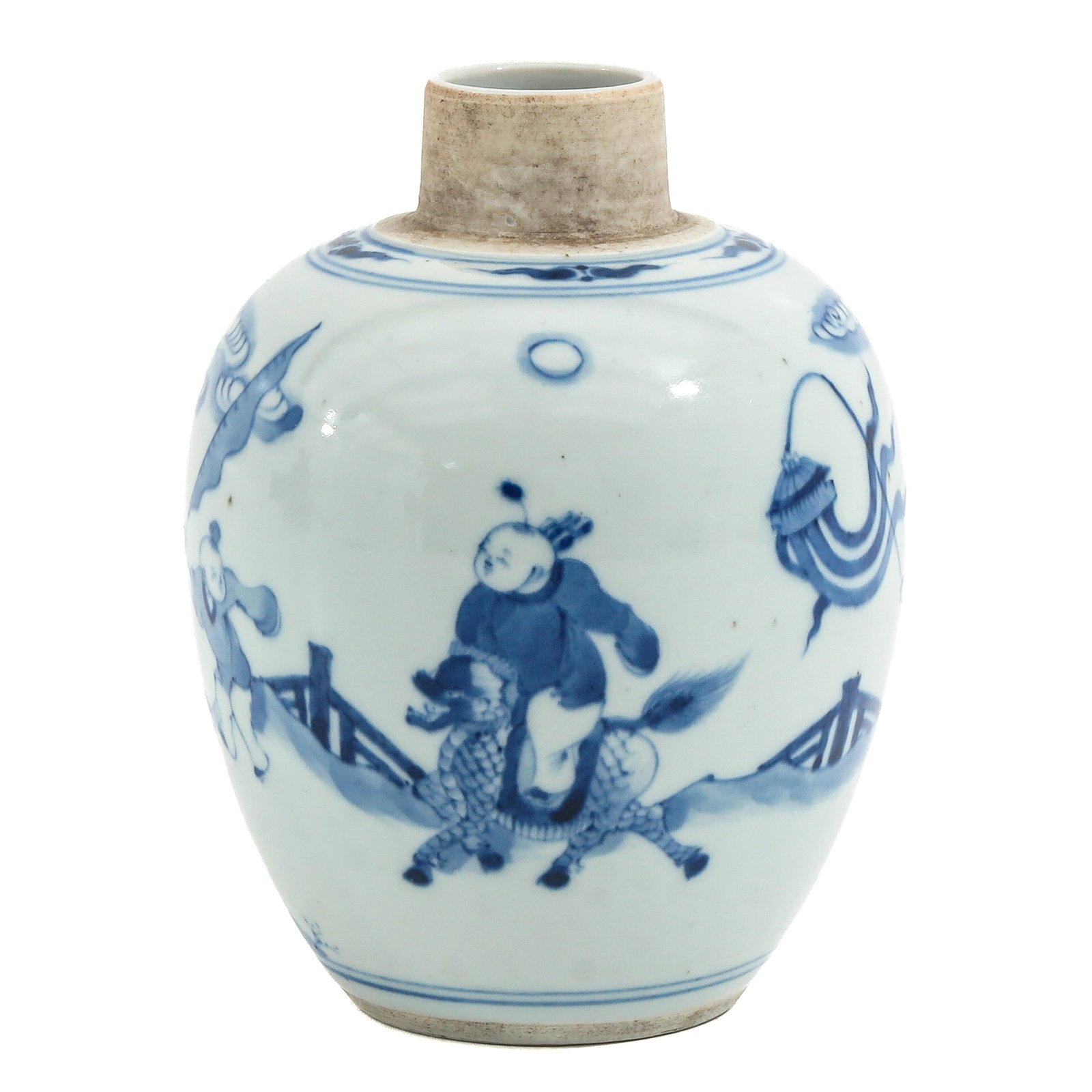 A Blue and White Tea Caddy: Decorated in underglaze blue with a scene of figures in a landscape, including a rider on a kylin, 18th / 19th Century, hoogte 16 cm