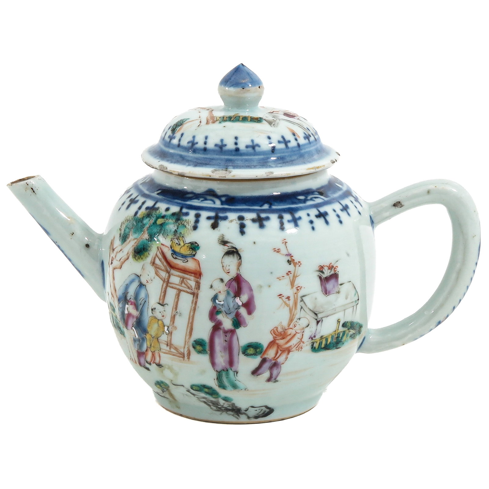 A Famille Rose Teapot: Mandarin decor, decor of children at play and ladies in a garden, with pavilion and rockwork, 18th Century, 16 cm tall, chip on cover.