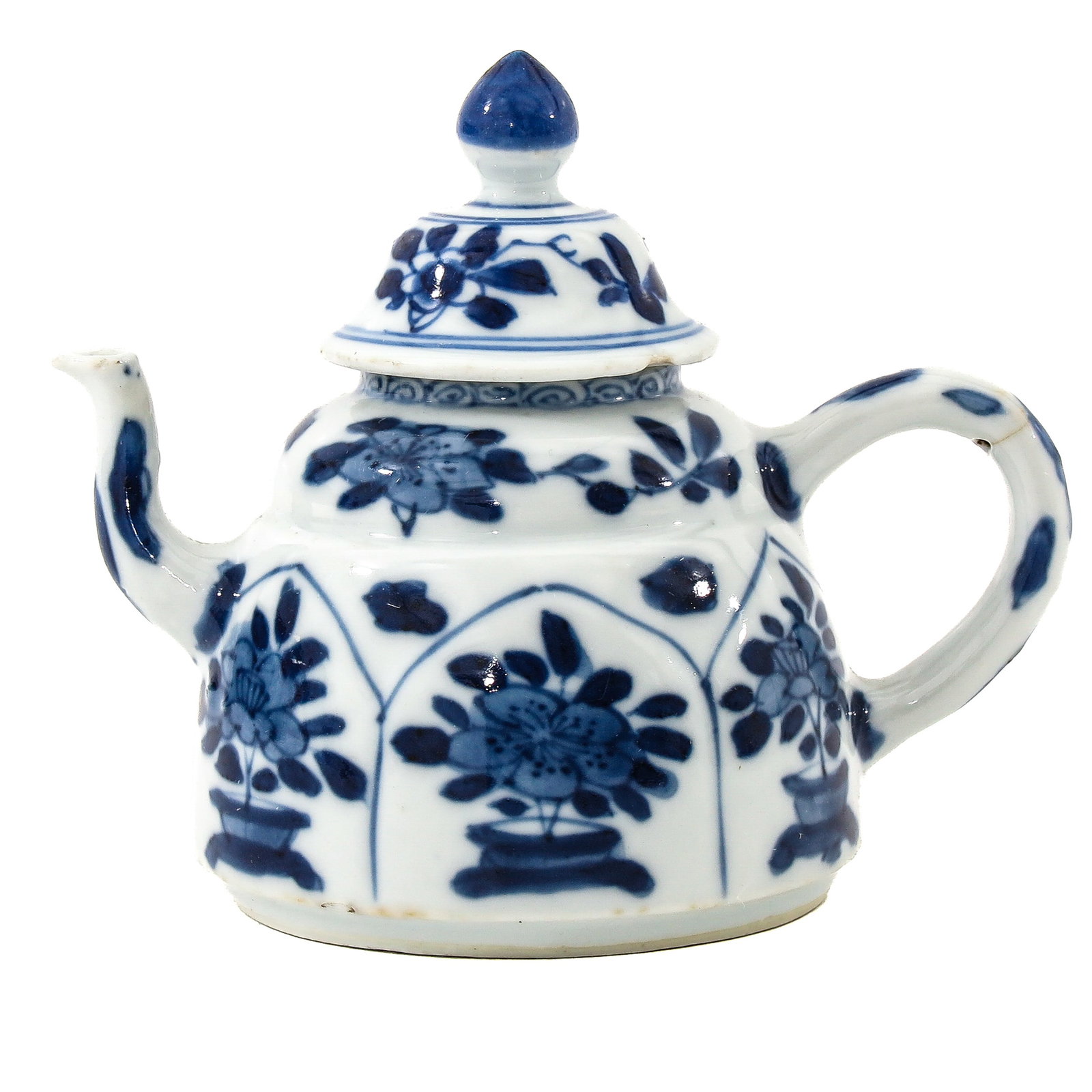 A Small Blue and White Teapot (1 of 6)