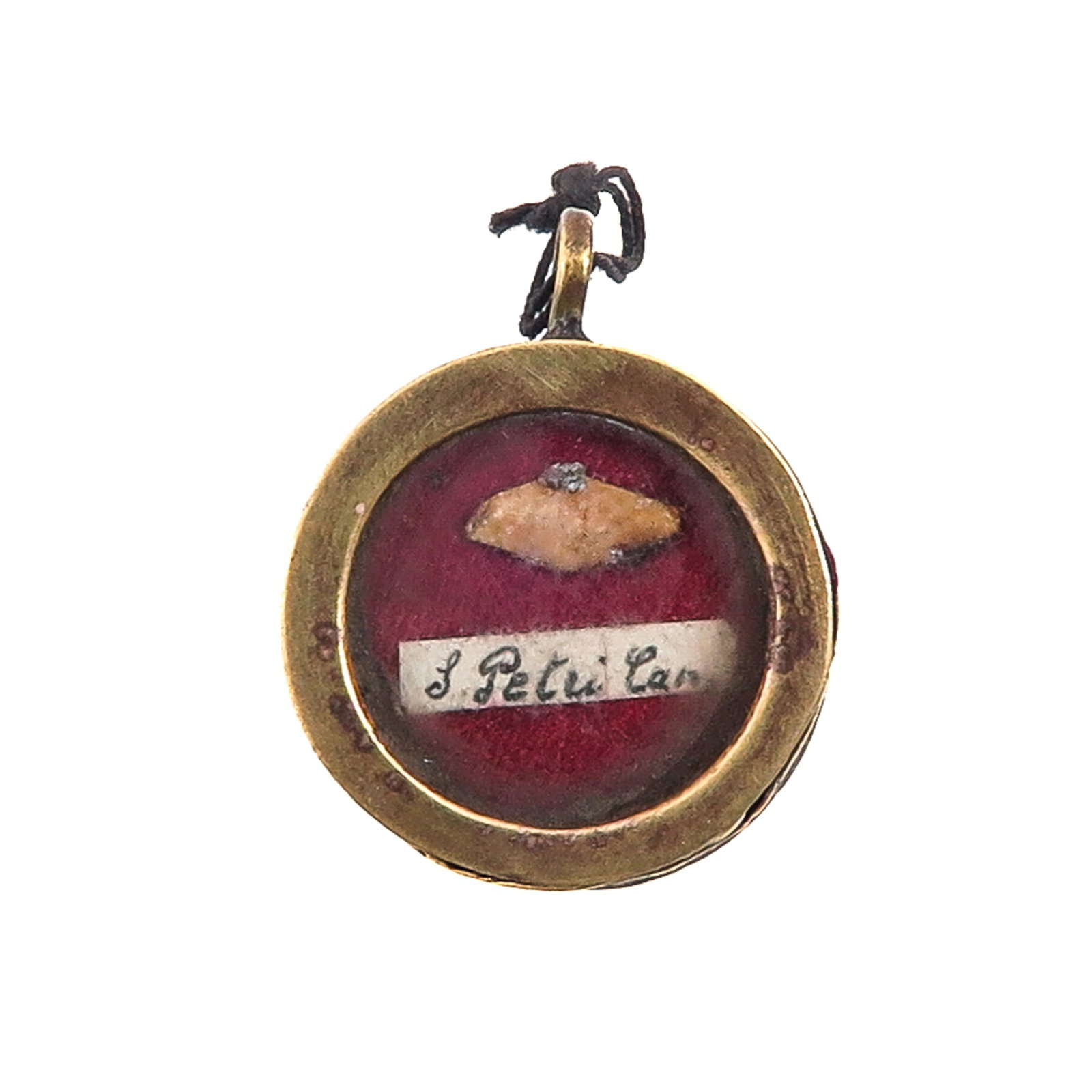 Sealed theca: containing a relic of Saint Peter (apostle, patron of the Church and key-bearer), with certificate, diameter 2 cm., you are purchasing the case, the relics are a gift