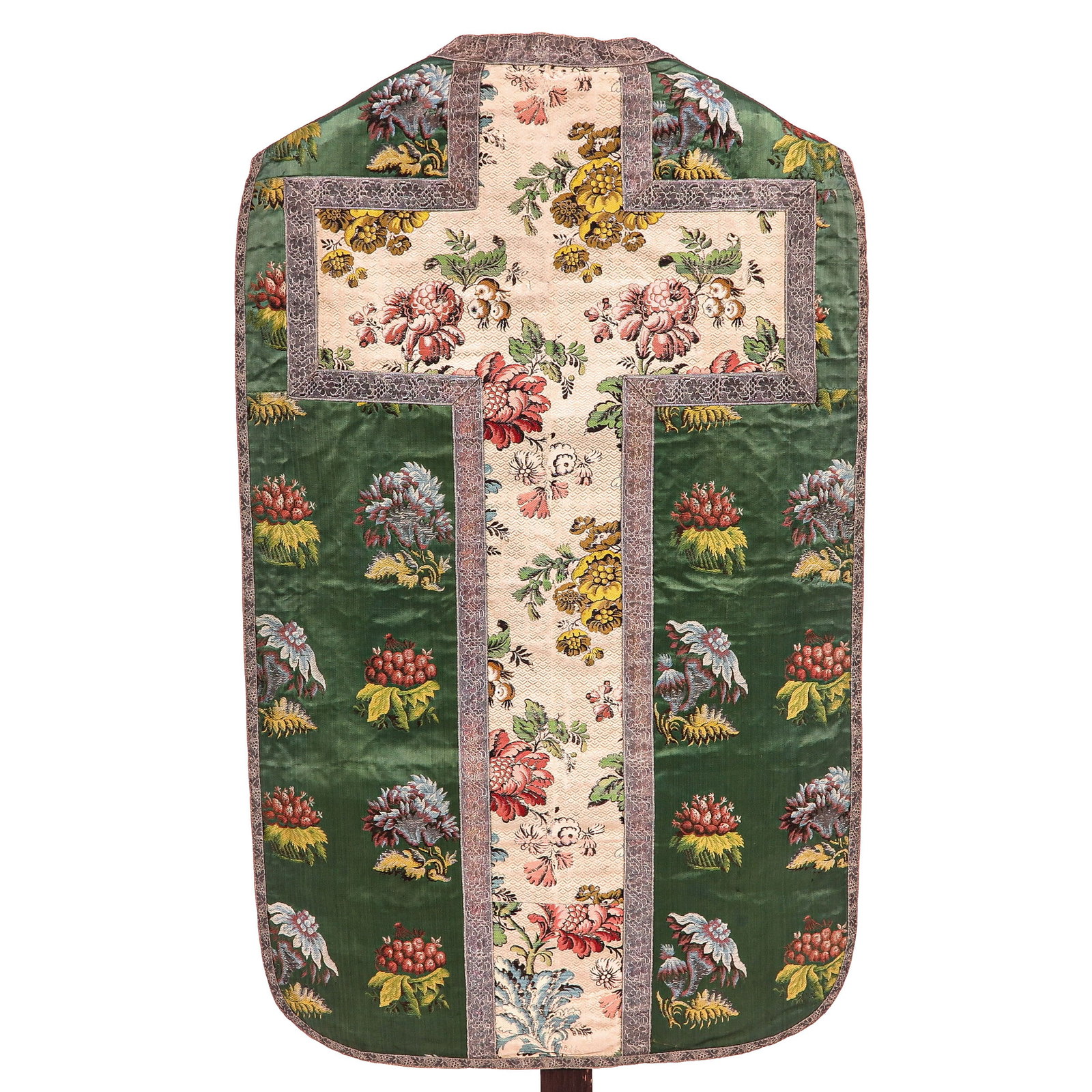 A Fine 18th/19th Chasuble: of silk, with floral motifs, 18th/19th century, with stole and bursa.
