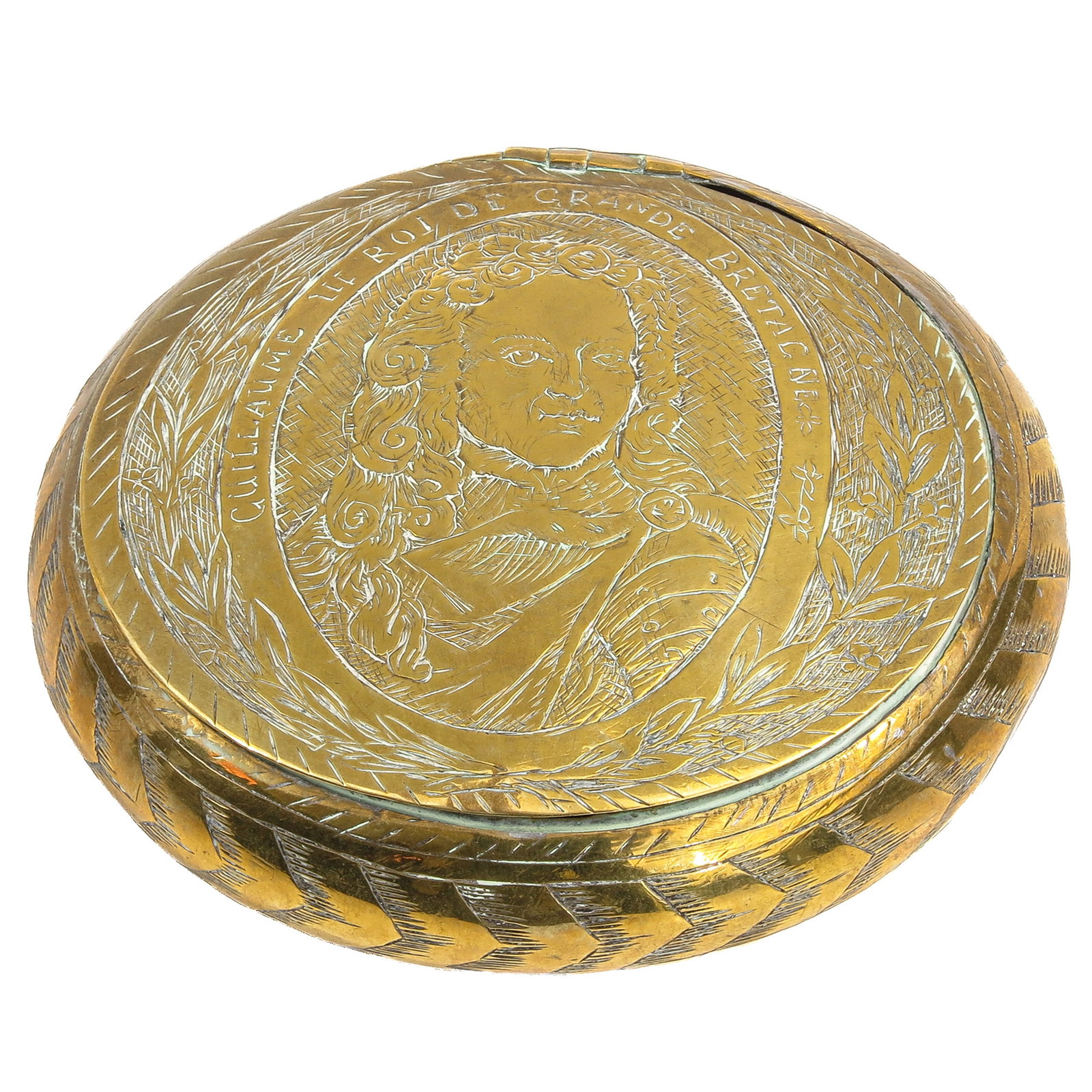 A Tobacco Box: Dutch brass, with on the front a portrait of stadtholder William III and the text Guillaume Le Roi de Grande Bretagne; on the reverse a depiction of royal attributes and the coat of arms of William II