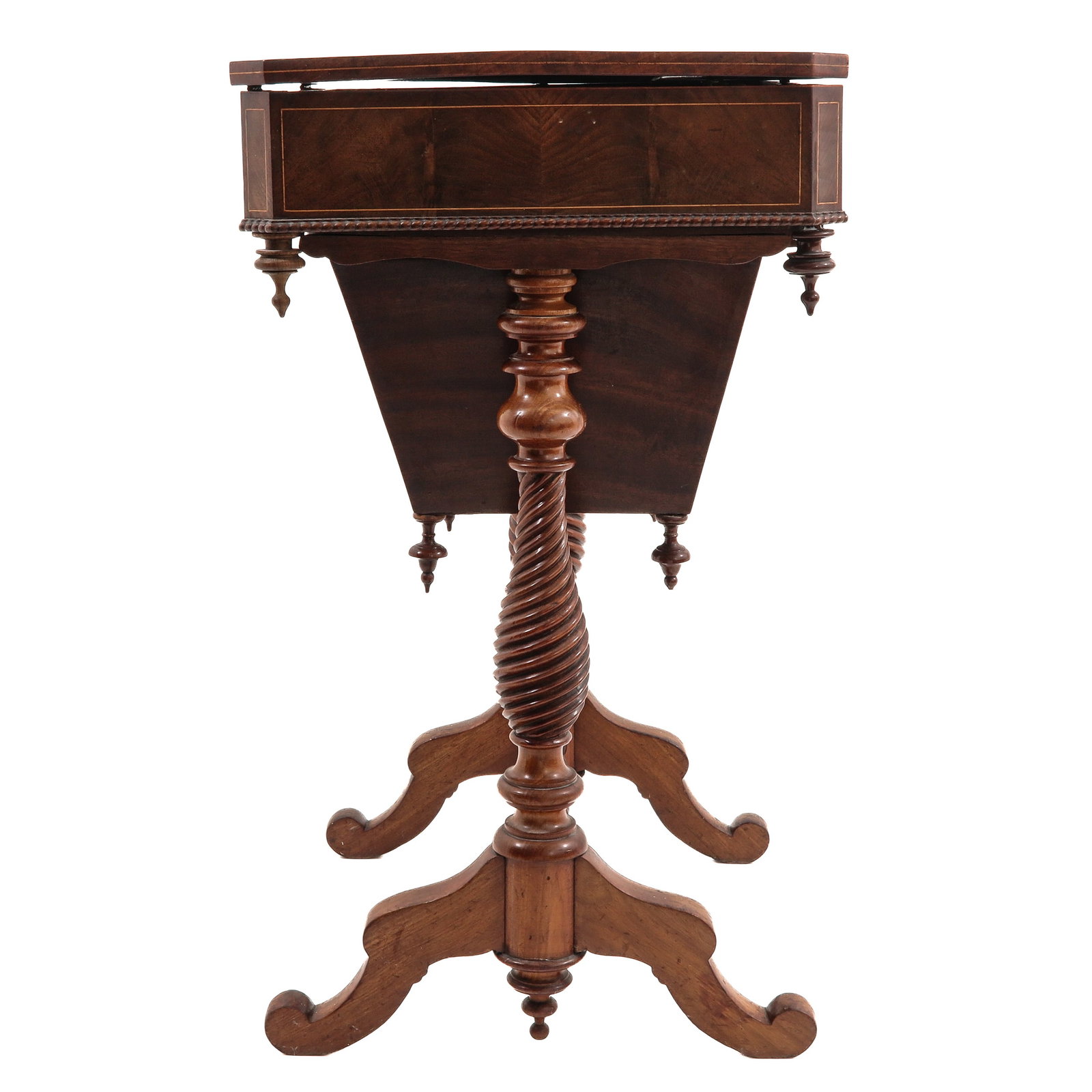 A Sewing Table - 4