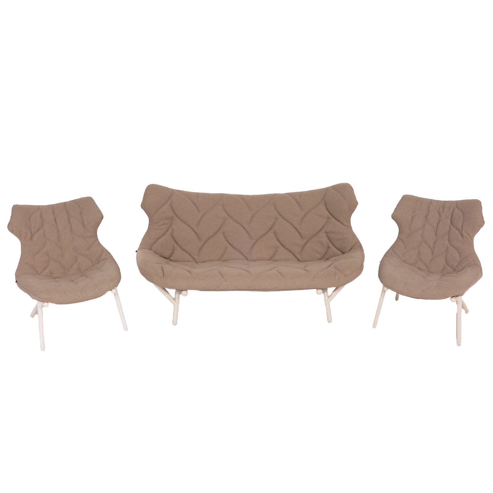 A Sofa and Armchairs: consisting of a sofa with 2 armchairs, Kartell Foliage, by Patricia Urquiola, sofa, 175 x 96 x 89 cm.