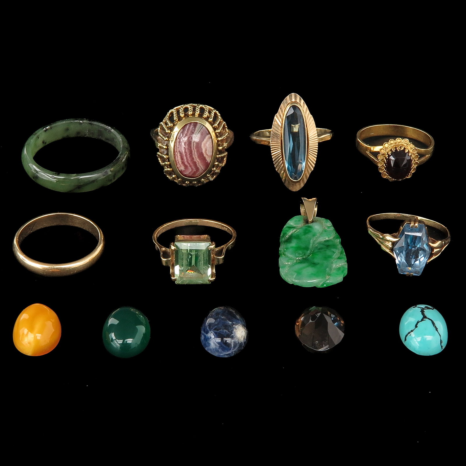 A Diverse Collection of Jewelry (1 of 9)
