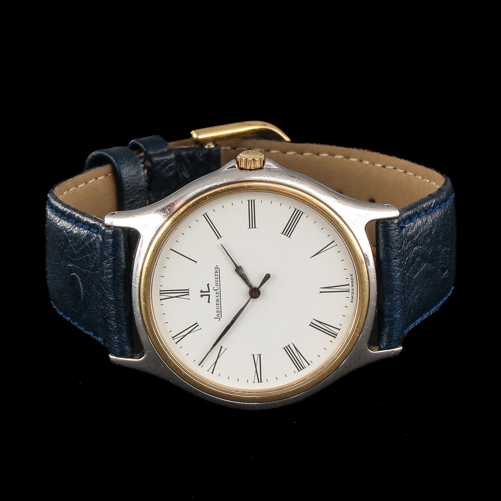 A Men's Jaeger-LeCoultre Watch: Jaeger-LeCoultre, quartz, gold and steel, case diameter 34 mm.