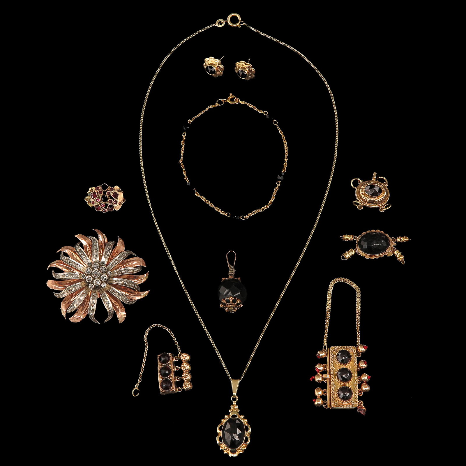 A Collection of Jewelry (1 of 8)
