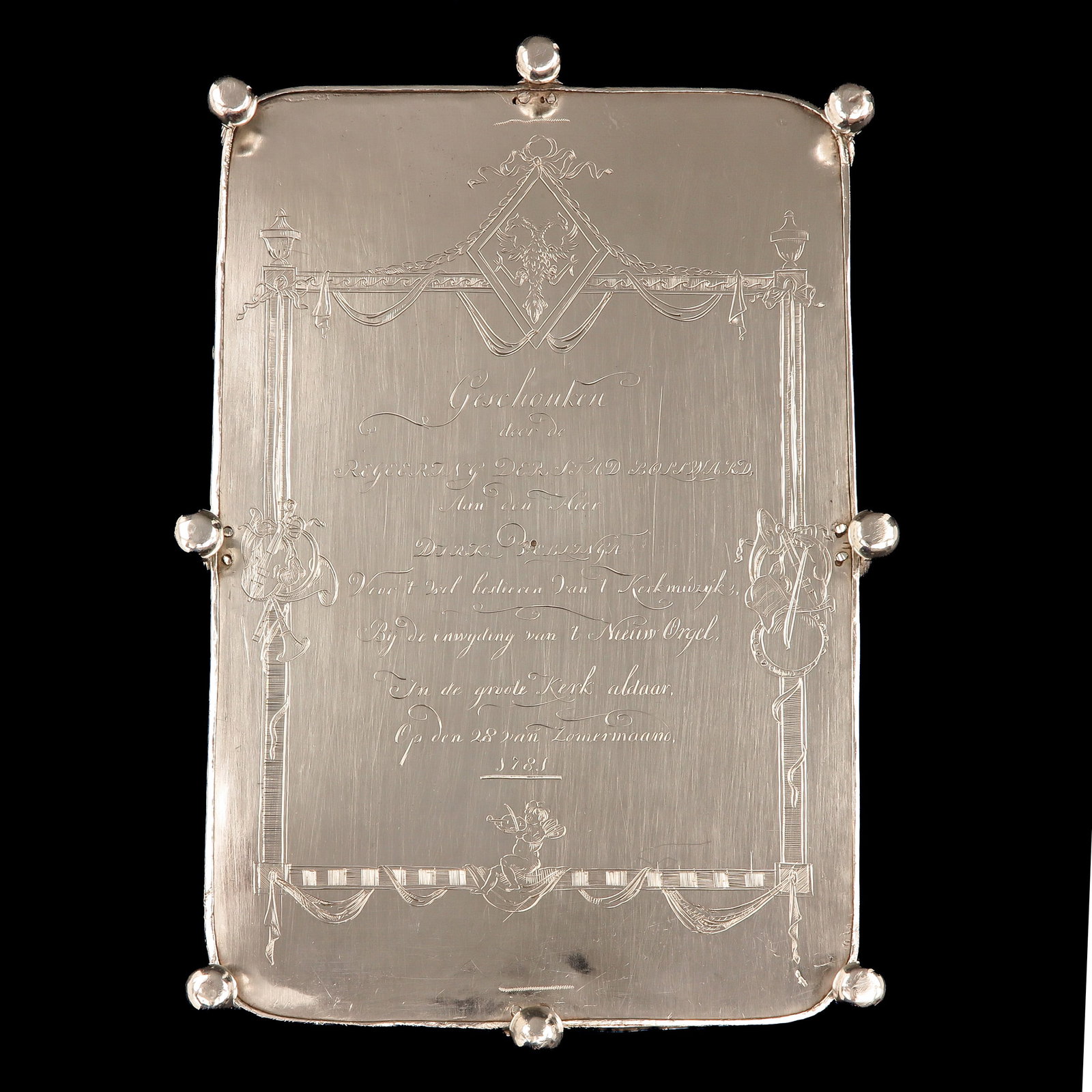 A Silver Cabaret - 6