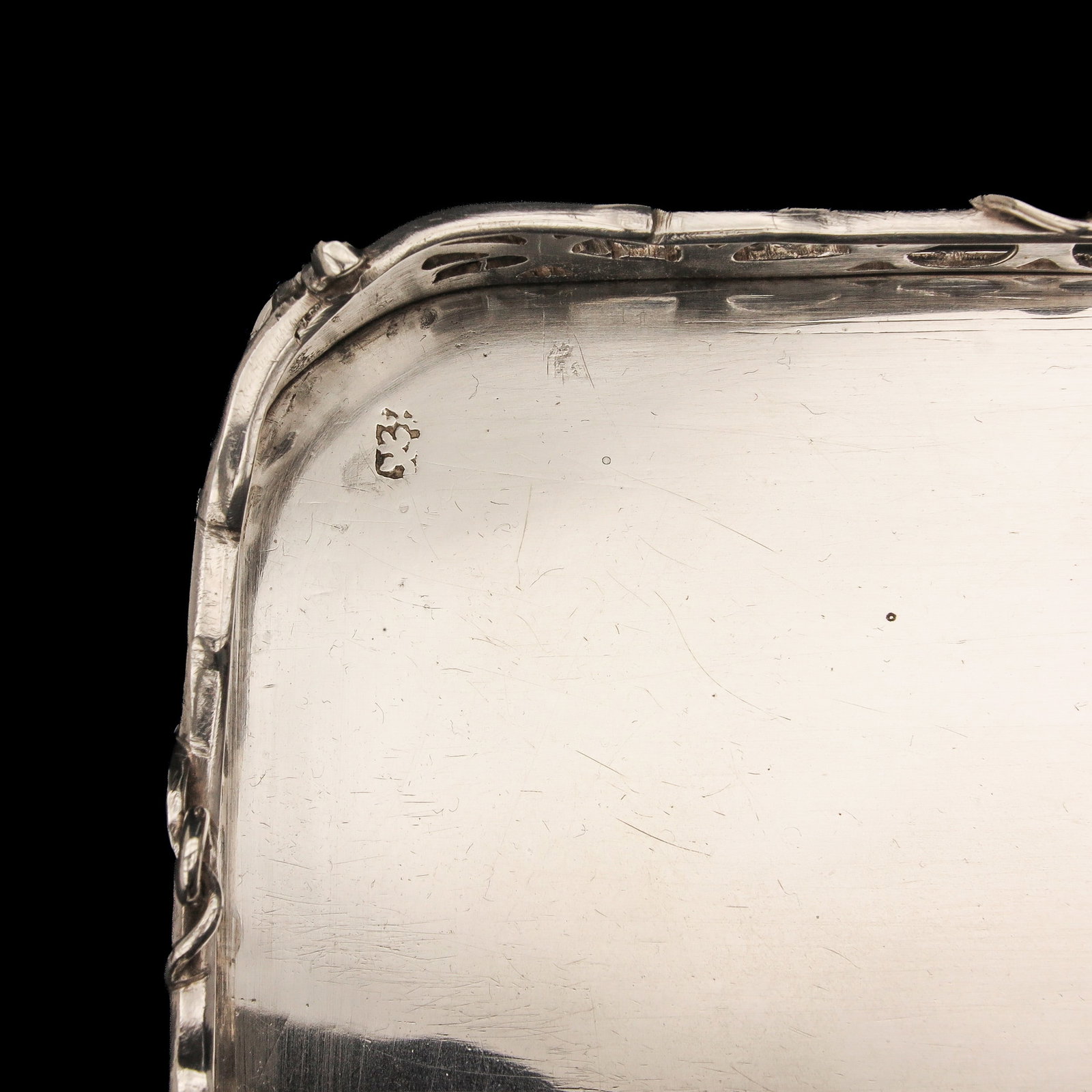 A Silver Cabaret - 8