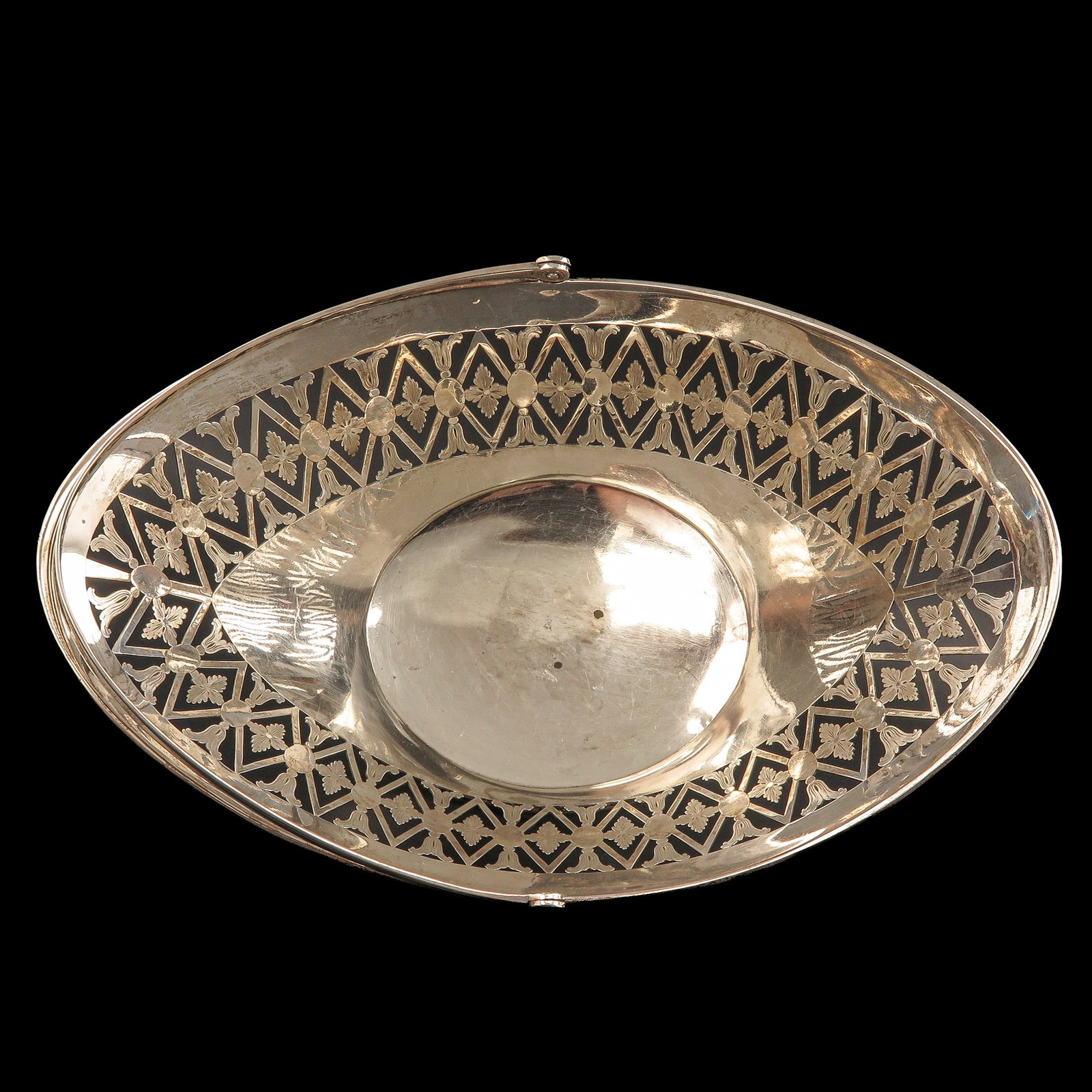 A Silver Handled Basket - 5