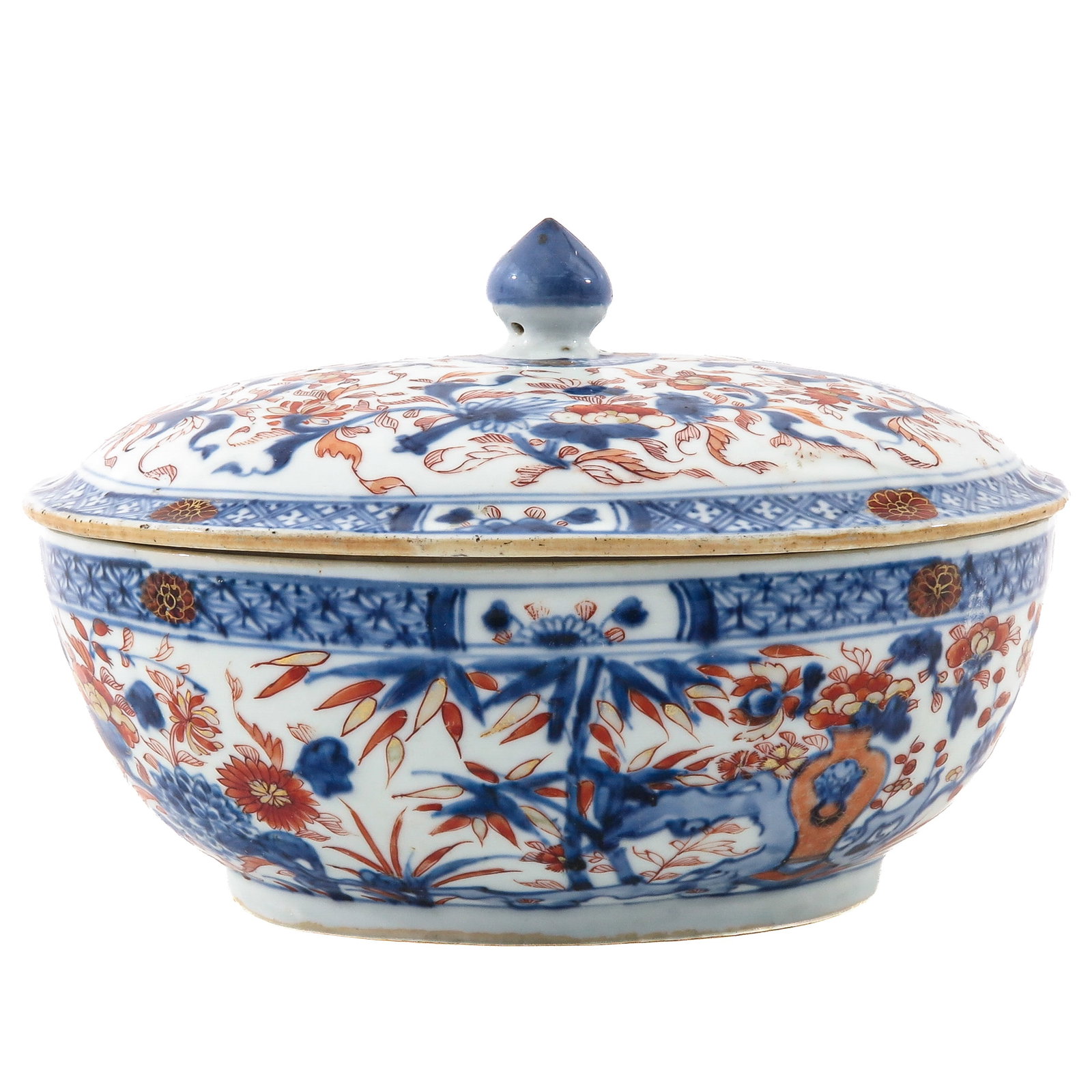 An Imari Covered Tureen (1 of 6)