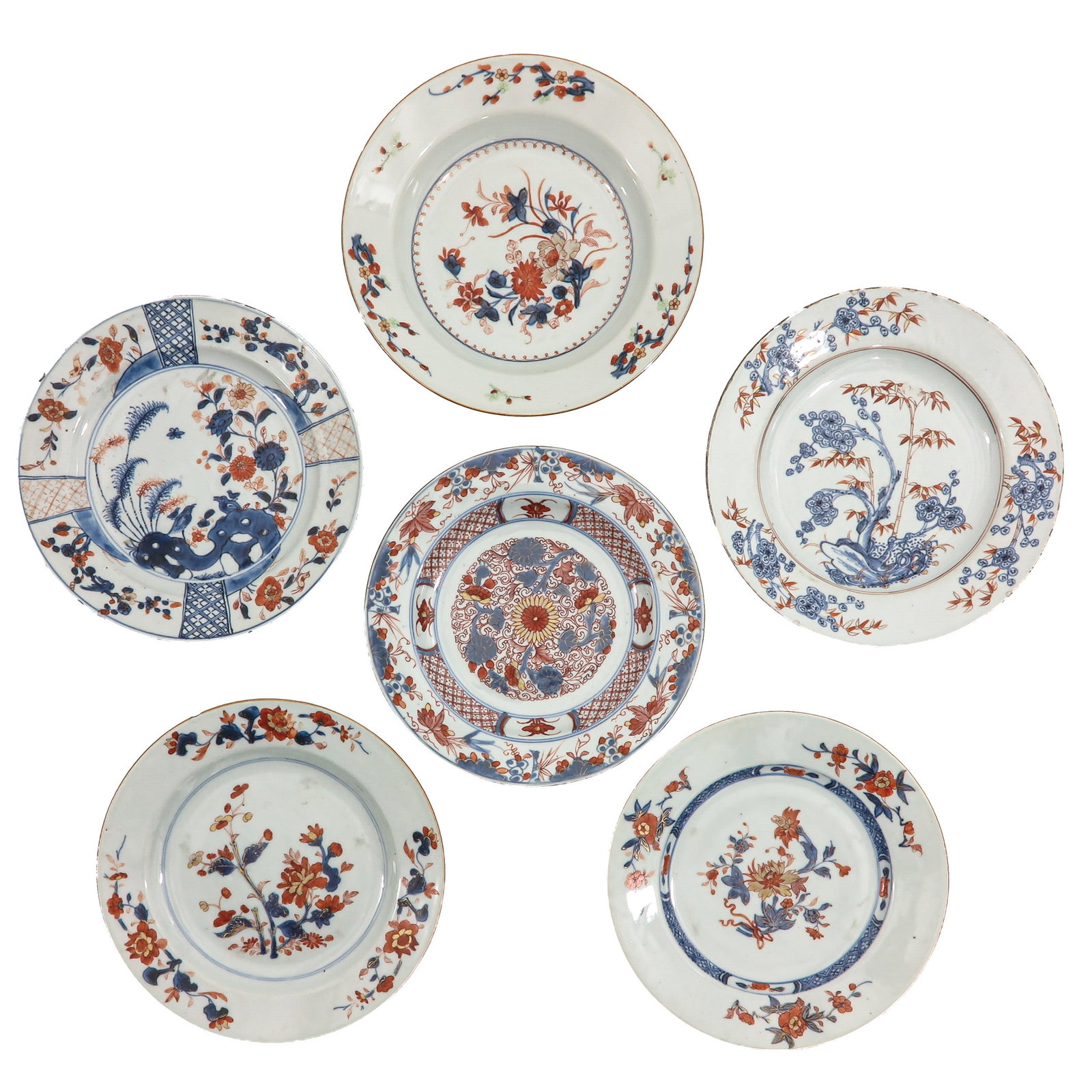 A Group of 6 Imari Plates: Floral decors, 18th Century, 23 cm. in diameter, in diverse conditions.