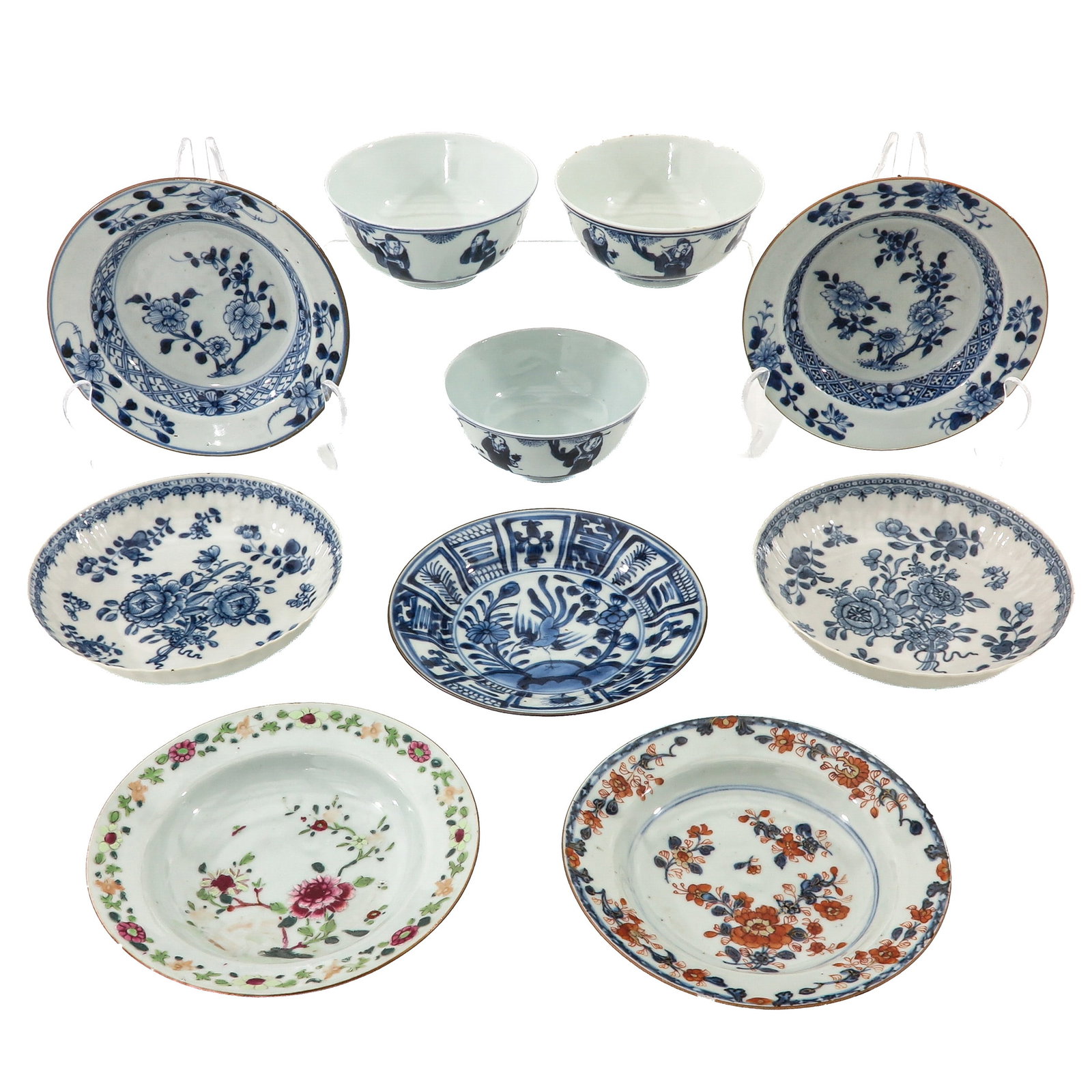 A Collection of Porcelain: 10 pieces, including small bowls and plates in a variety of blue and white decors, including 18th Century, largest plate is 16 cm. in diameter, chip and hairline.