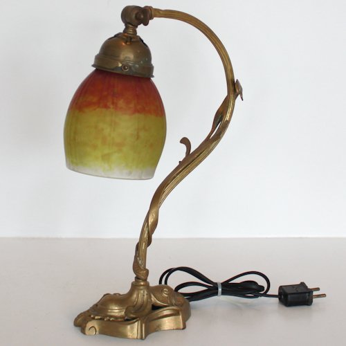 Signed Daum Nancy Bronze Table Lamp: Red and yellow signed shade, 25 x 19 x 10 cm