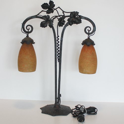 Daum Nancy Table Lamp: 58 x 40 x 17 cm