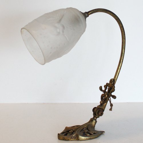 Signed Muller Freres Luneville Desk Lamp: 26 x 32 cm