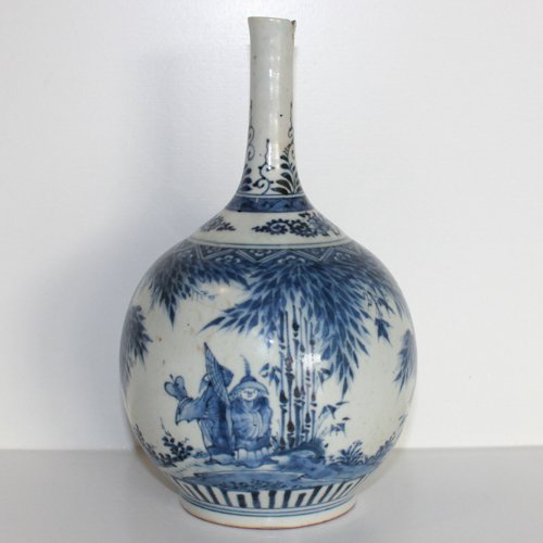 18th Century Asiatic Porcelain Pipe Vase: 24 x 15 x 15 cm