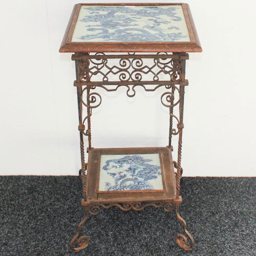 19th Century Chinese Cast Iron and Tile Table: Chinese tiles are of beautiful quality, 42 x 42 x 80 cm