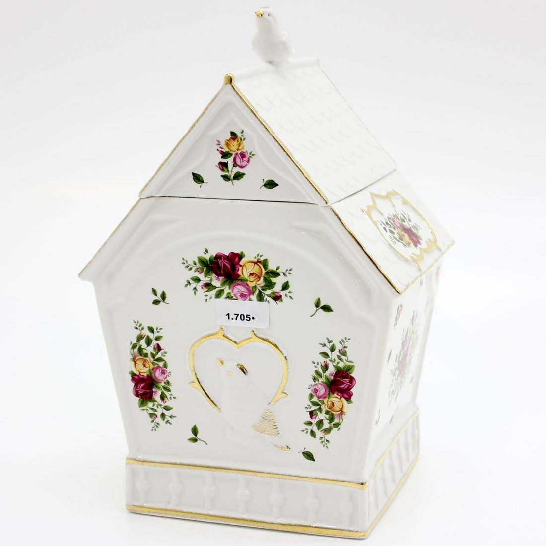 Royal Albert Old Country Roses Cookie Jar: In the form of a bird house, 37 cm tall.