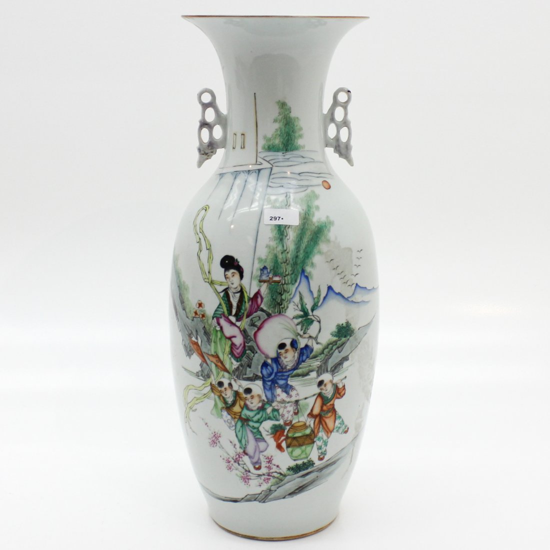 China Porcelain Vase: Beautiful color and detail paintings depicting Chinese characters and Chinese calligraphy on reverse, 58 x 24 x 24 cm.
