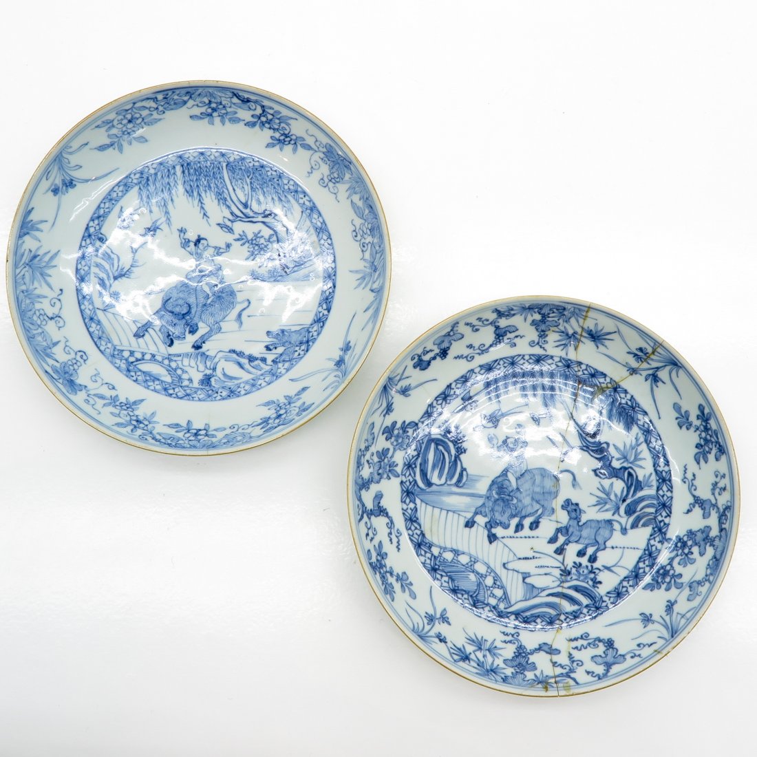 Lot of 2 China Porcelain Plates Circa 1800 (1 of 2)