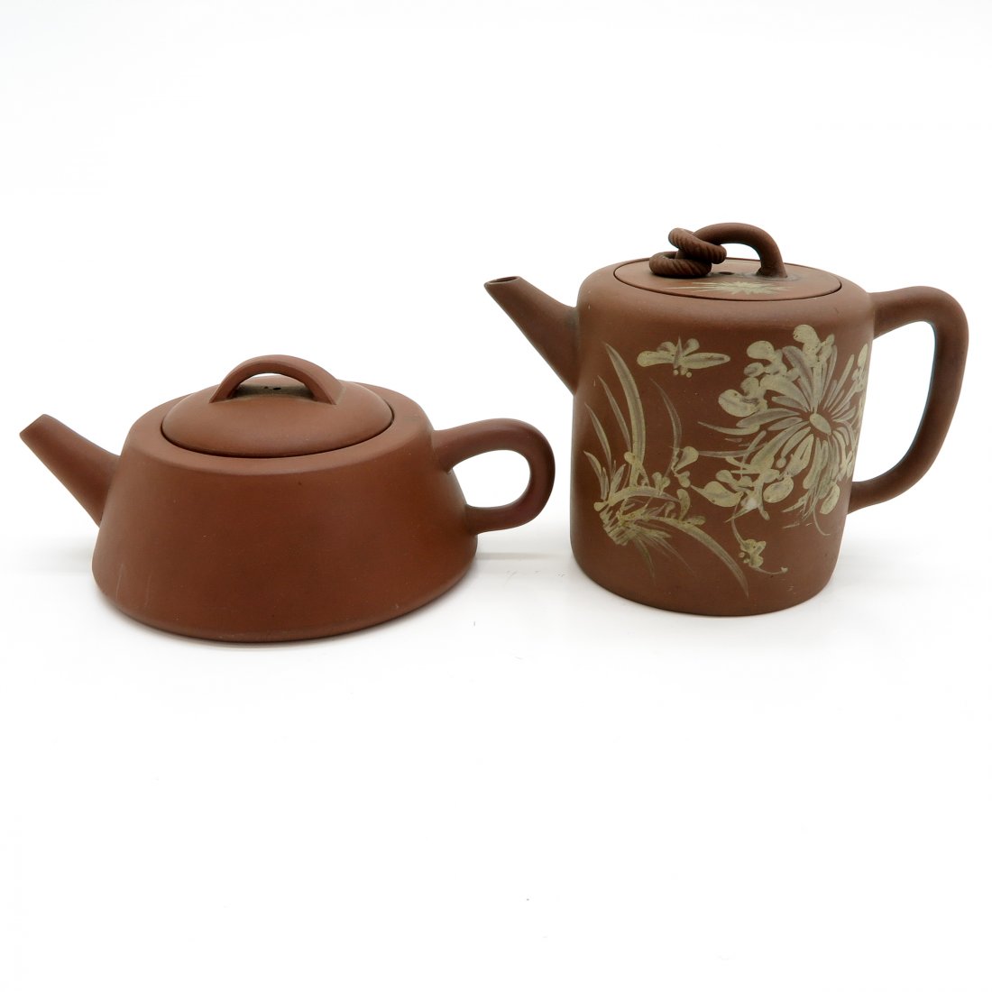 Lot of 2 Yixing Teapots (1 of 6)